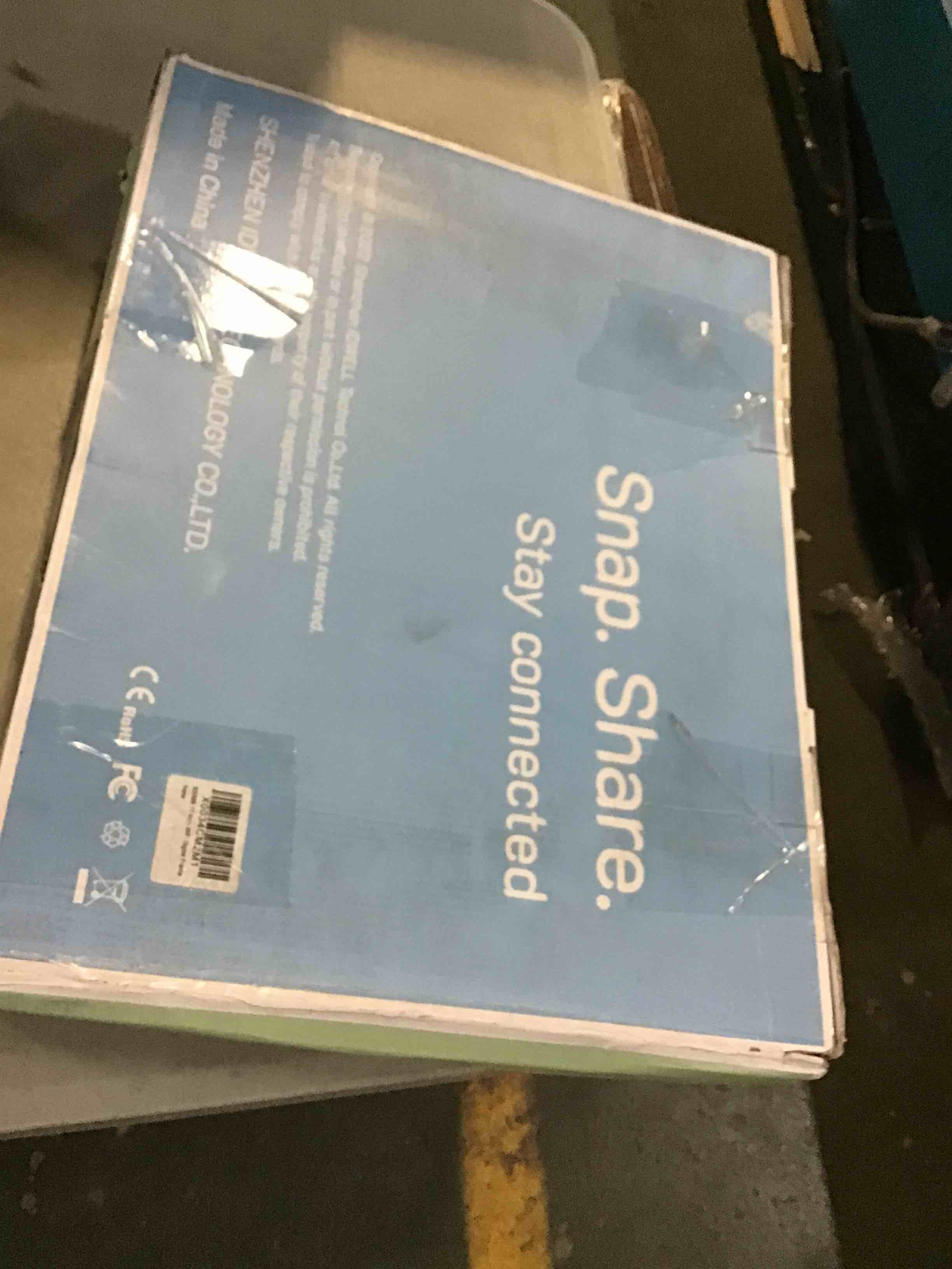 https://s3.amazonaws.com/lotting-images-prod/bidfta/BLU4977456_1685650638606.jpeg