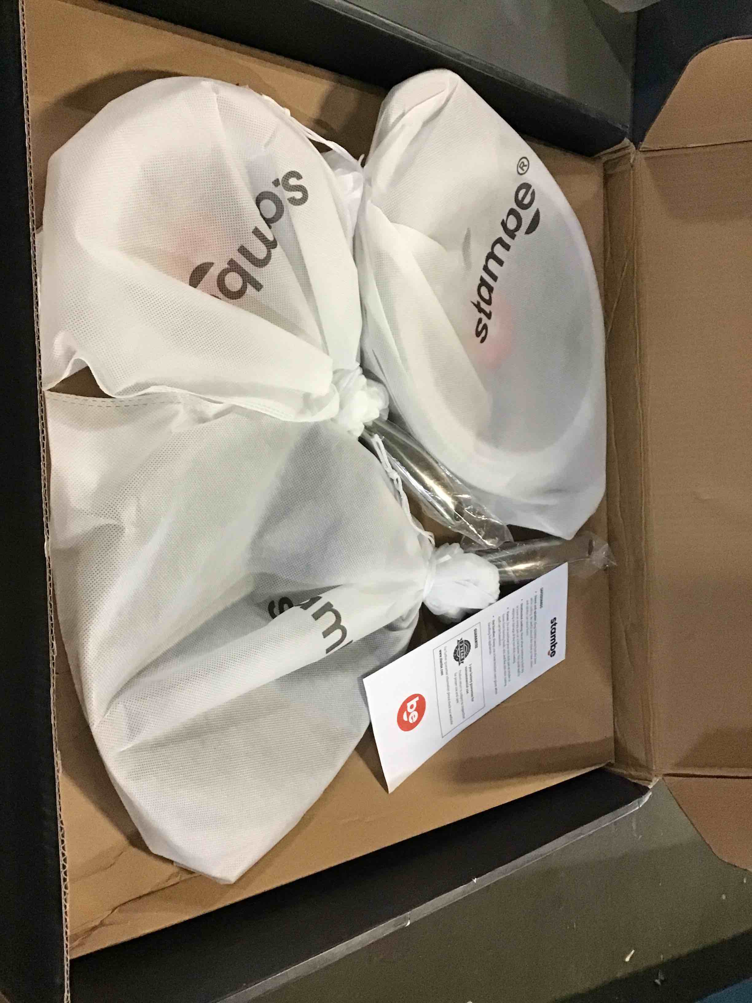 https://s3.amazonaws.com/lotting-images-prod/bidfta/BLU4977598_1685712015043.jpeg