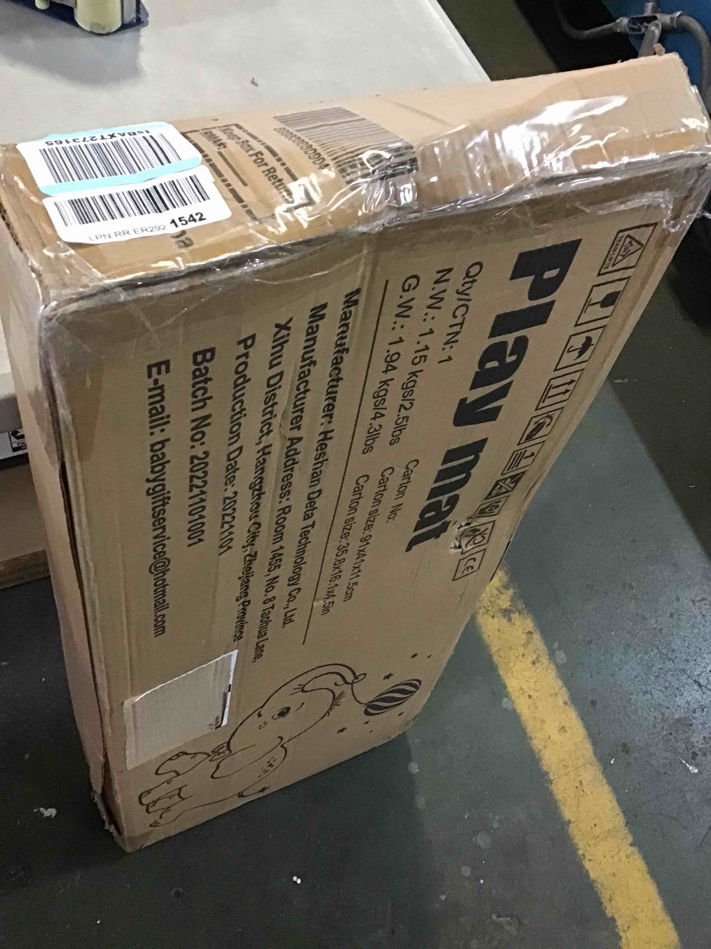 https://s3.amazonaws.com/lotting-images-prod/bidfta/BLU4977839_1685804561458.jpeg
