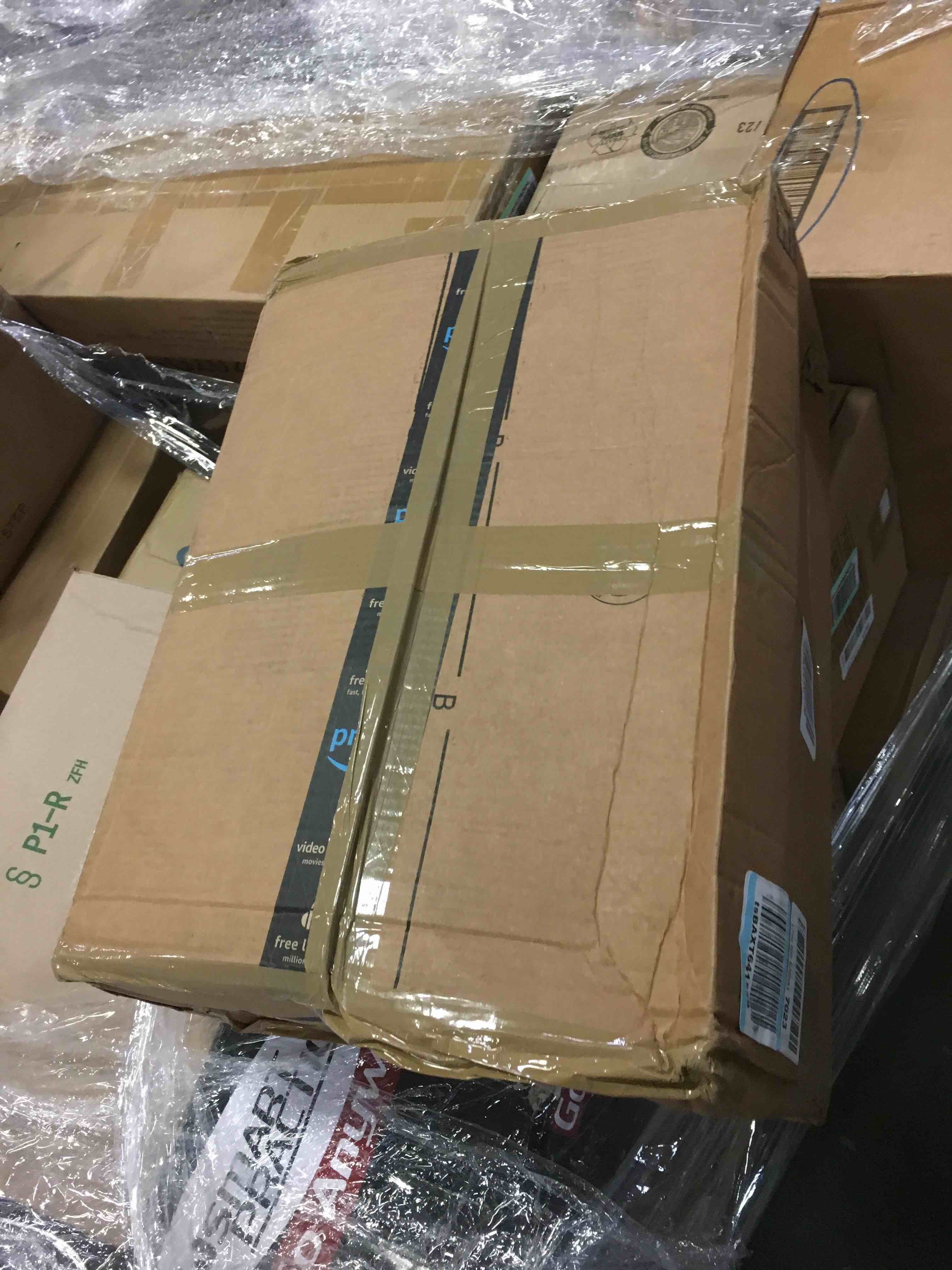 https://s3.amazonaws.com/lotting-images-prod/bidfta/BLU4984011_1686241353213.jpeg