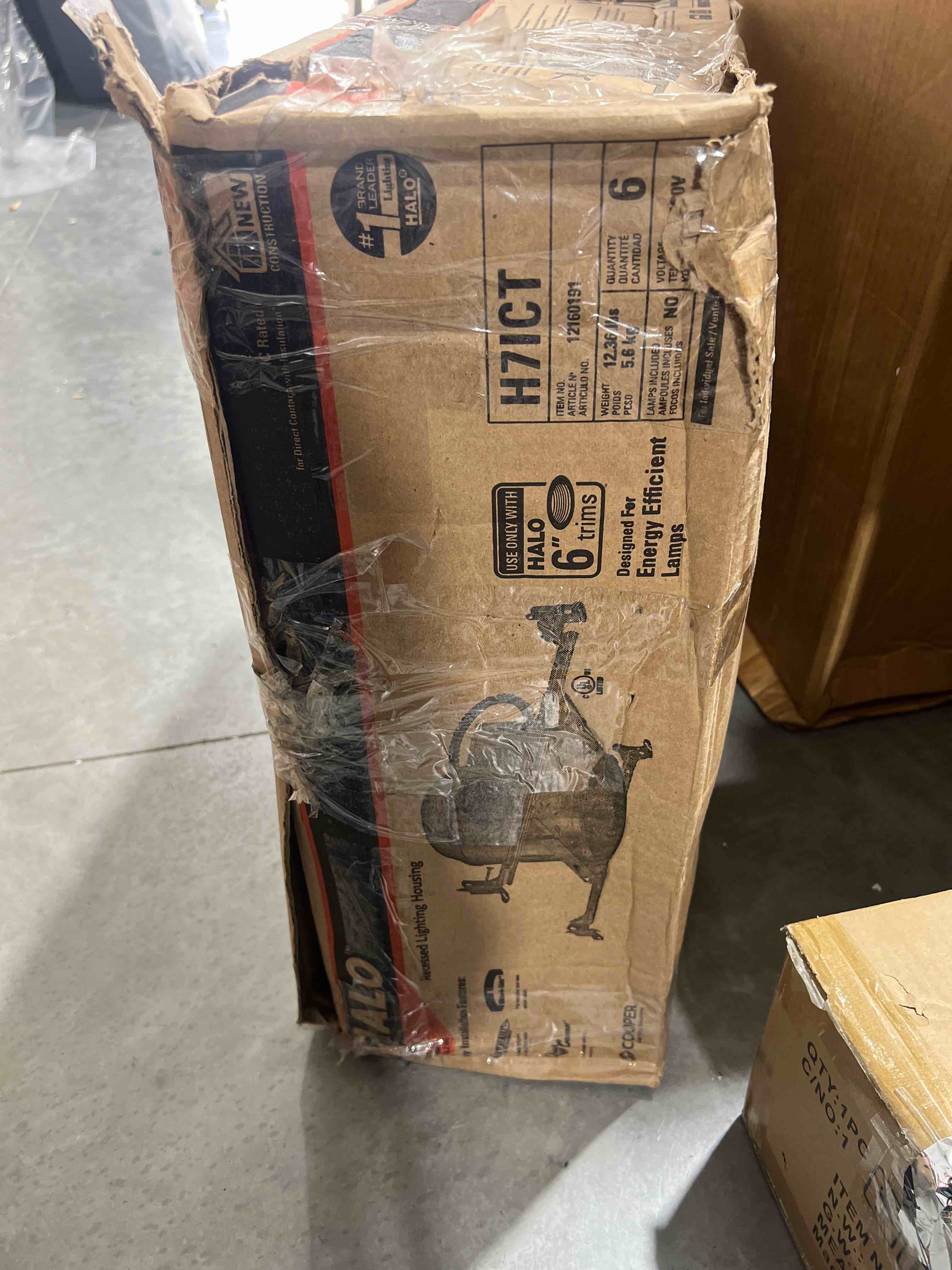 https://s3.amazonaws.com/lotting-images-prod/bidfta/BLU4988231_1694710087674.jpeg