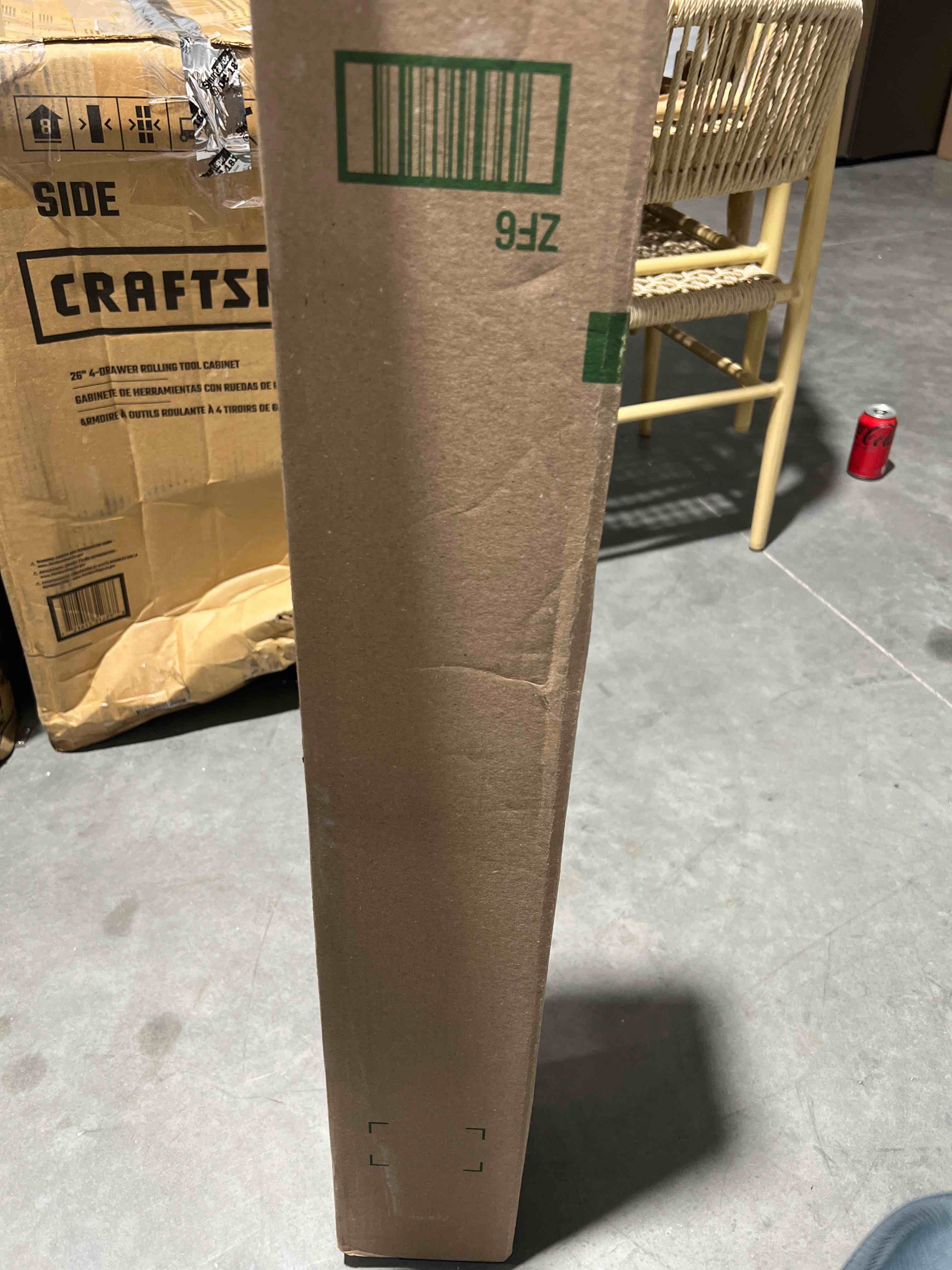 https://s3.amazonaws.com/lotting-images-prod/bidfta/BLU4988293_1695678702351.jpeg