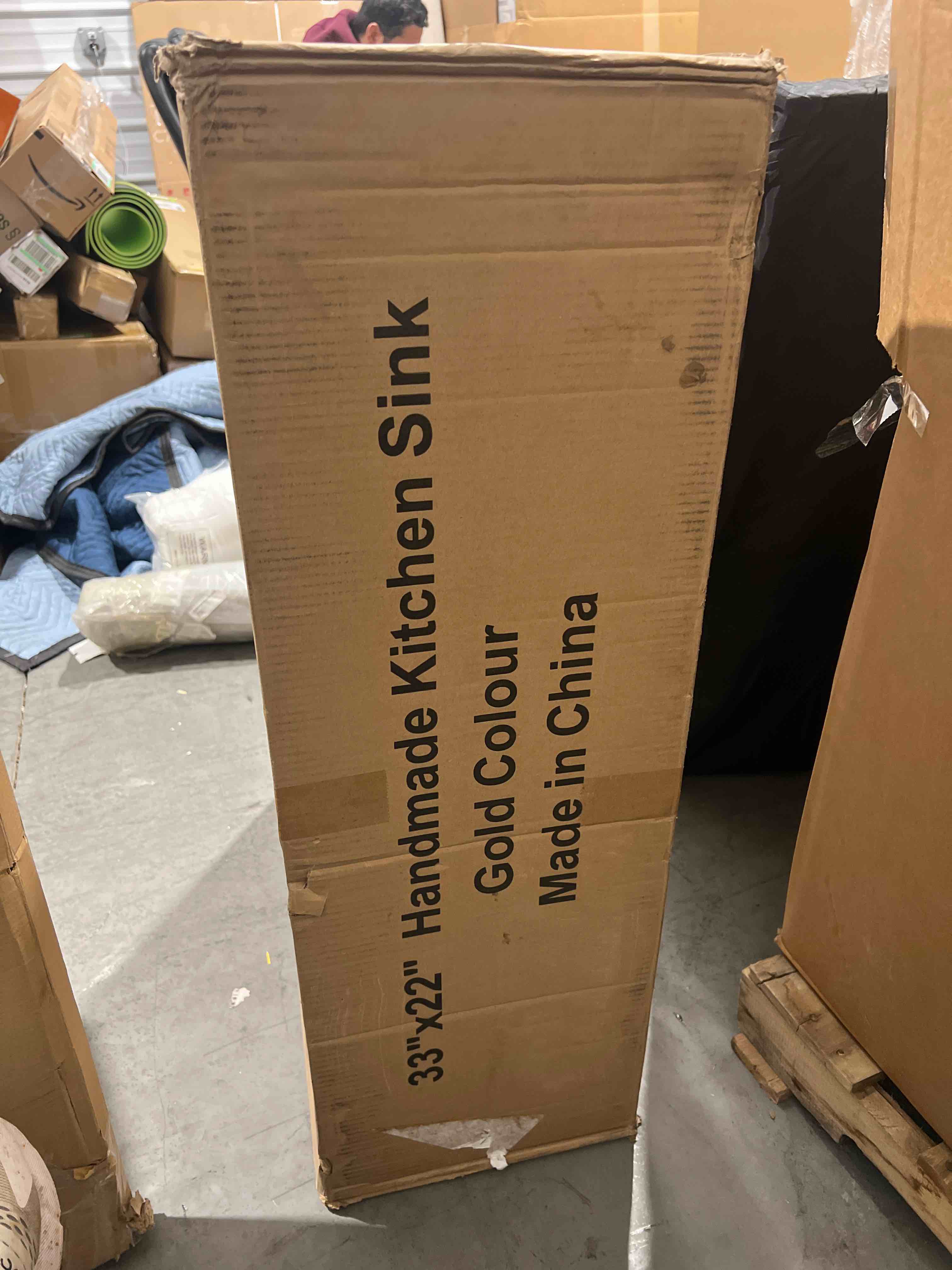 https://s3.amazonaws.com/lotting-images-prod/bidfta/BLU4988402_1697947933851.jpeg