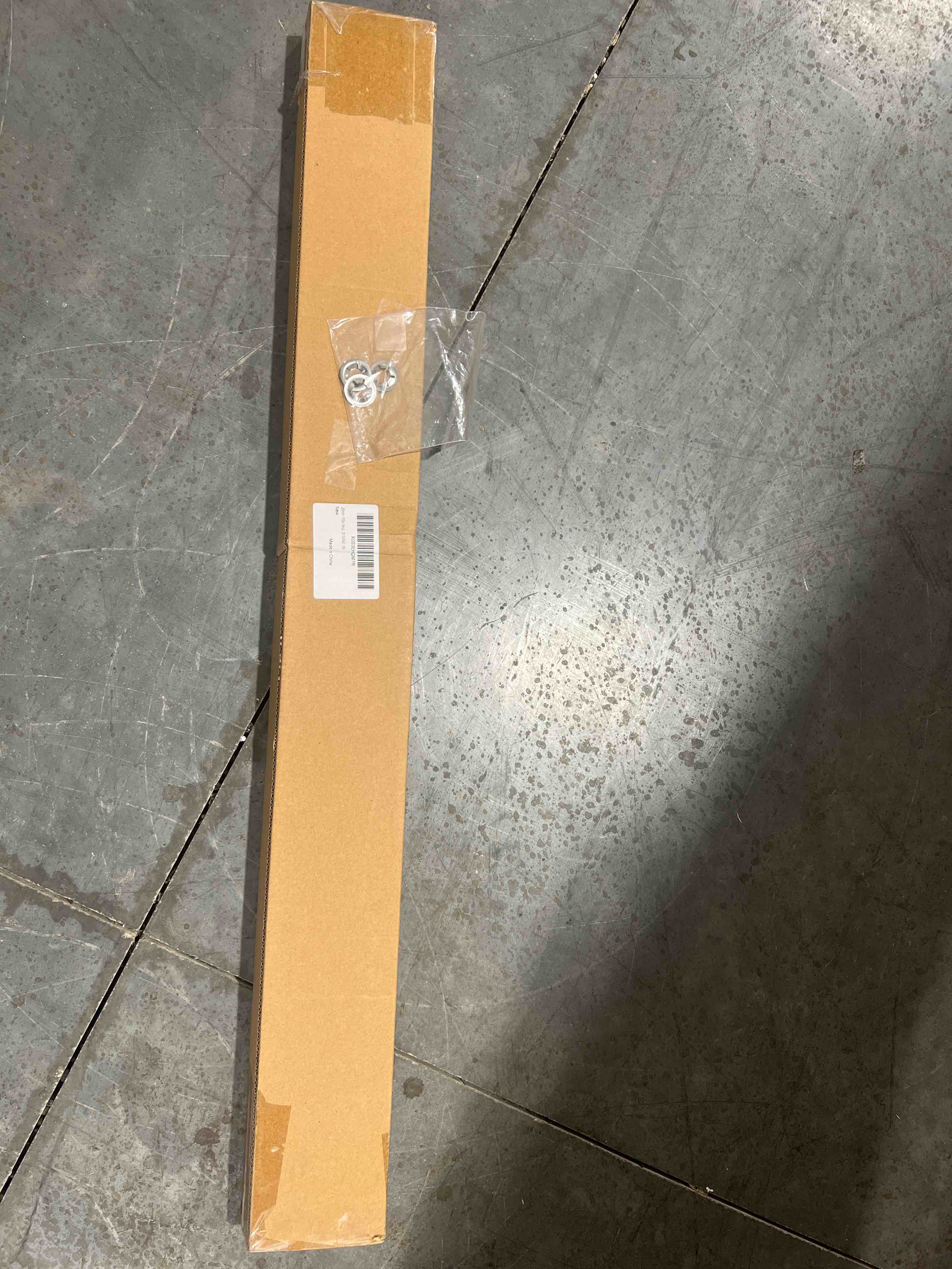 https://s3.amazonaws.com/lotting-images-prod/bidfta/BLU4988562_1698246848489.jpeg
