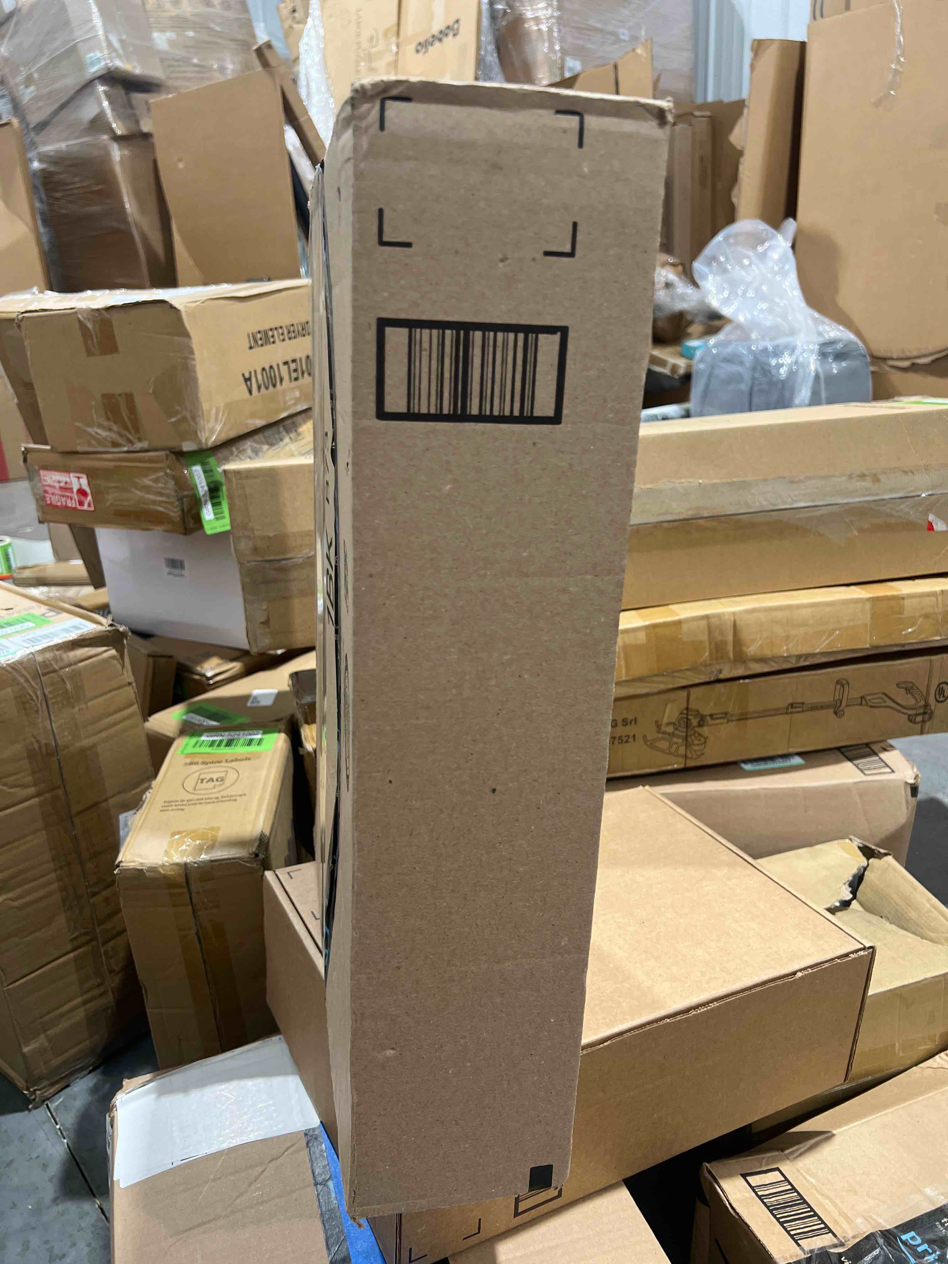https://s3.amazonaws.com/lotting-images-prod/bidfta/BLU4988722_1698847336017.jpeg