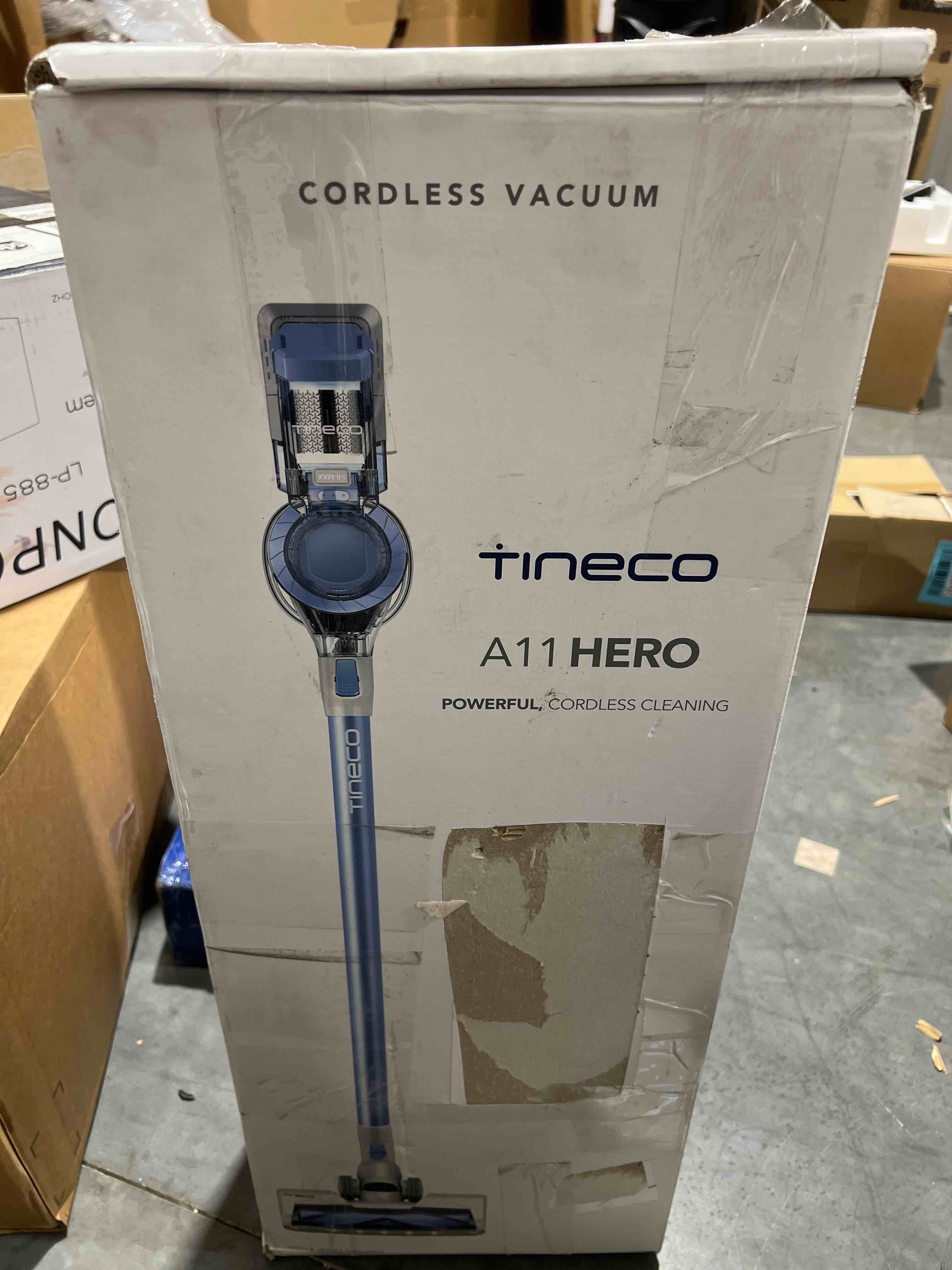 https://s3.amazonaws.com/lotting-images-prod/bidfta/BLU4988759_1698860098124.jpeg