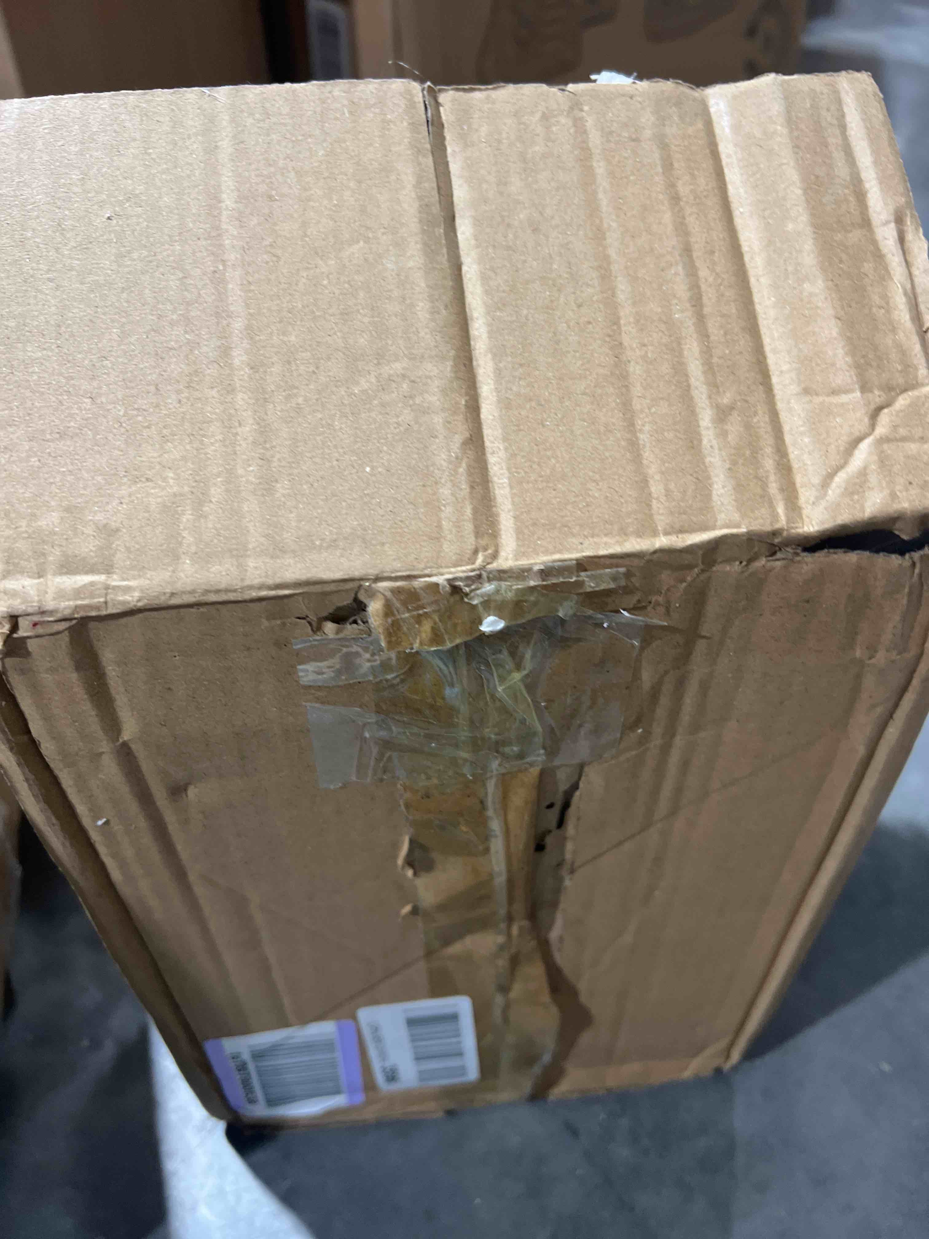 https://s3.amazonaws.com/lotting-images-prod/bidfta/BLU4989017_1699420908421.jpeg