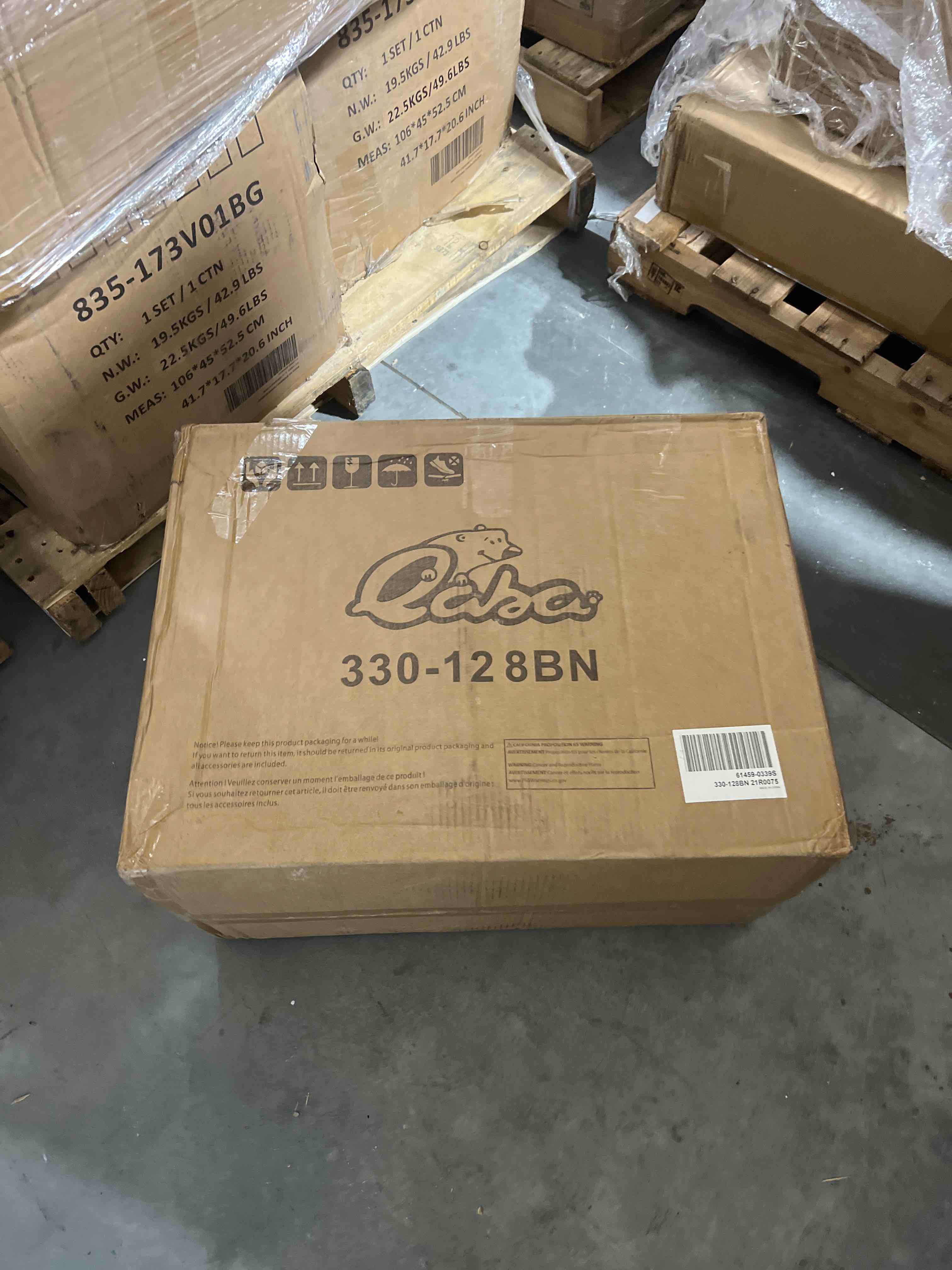 https://s3.amazonaws.com/lotting-images-prod/bidfta/BLU4989175_1700179586304.jpeg