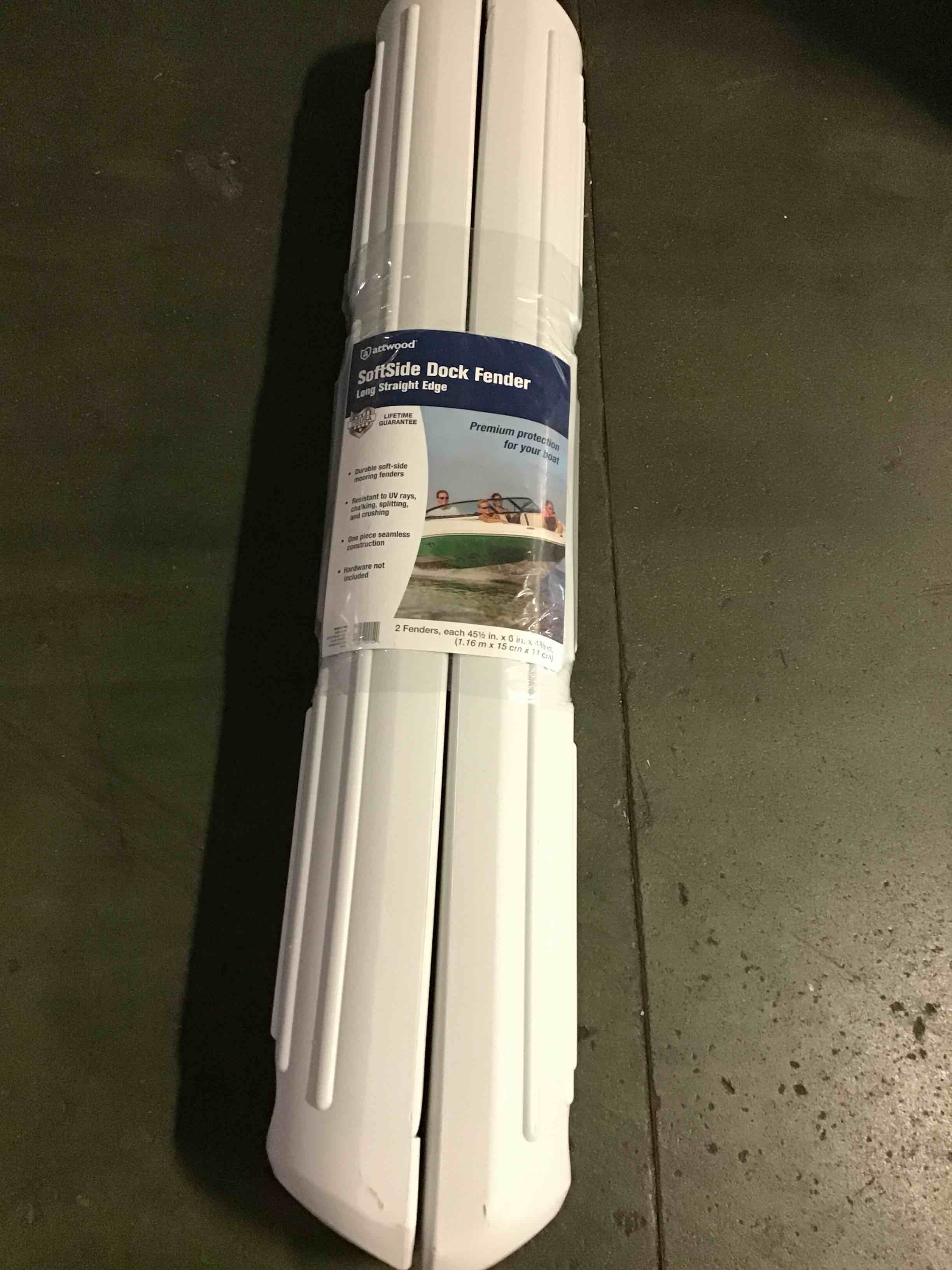 https://s3.amazonaws.com/lotting-images-prod/bidfta/BLU4991376_1692707943341.jpeg