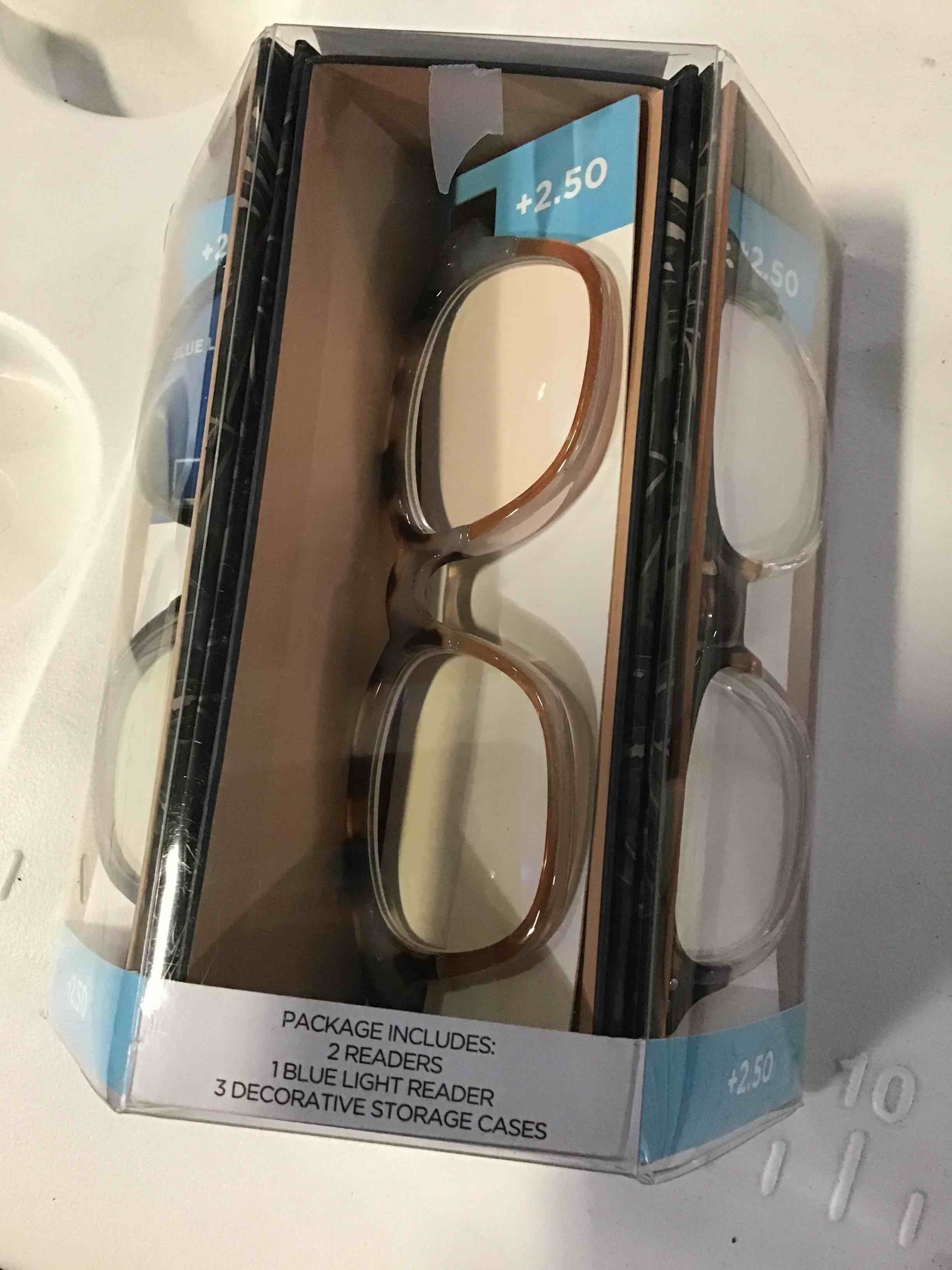 https://s3.amazonaws.com/lotting-images-prod/bidfta/BLU4991429_1692727996500.jpeg