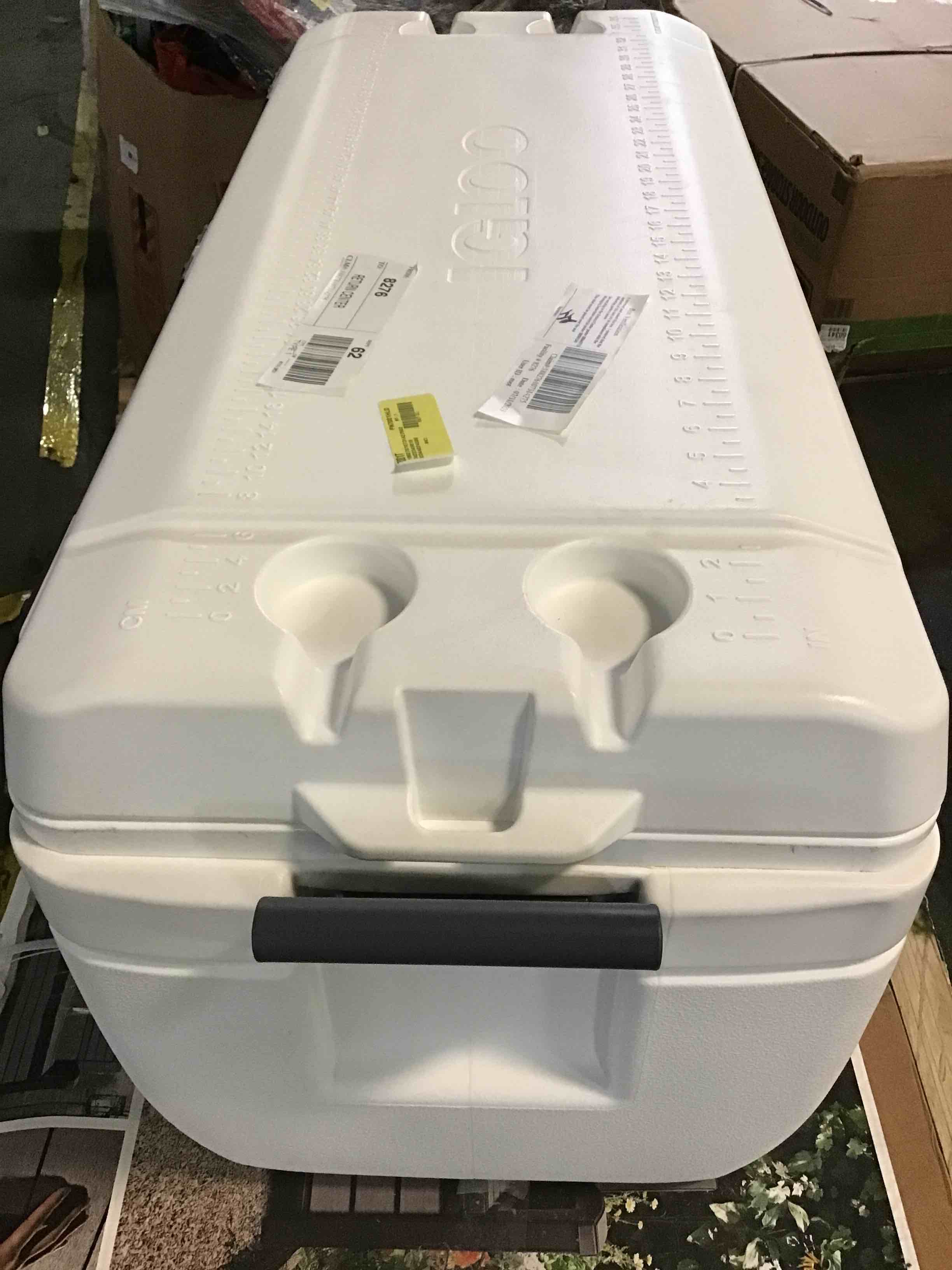 https://s3.amazonaws.com/lotting-images-prod/bidfta/BLU4991729_1692903587310.jpeg