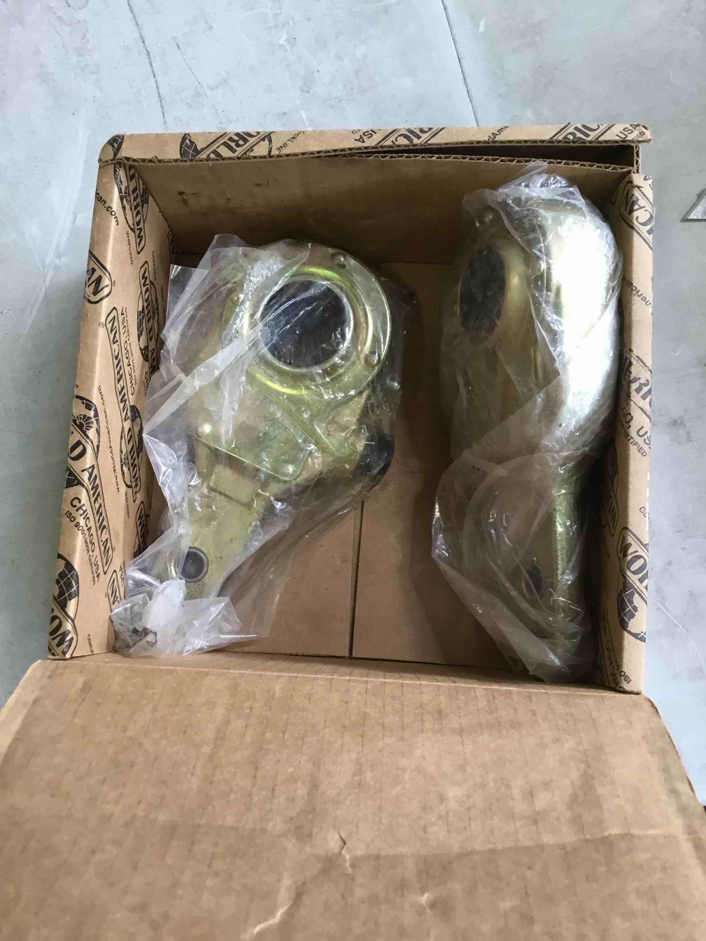 https://s3.amazonaws.com/lotting-images-prod/bidfta/BLU4993188_1692293229948.jpeg