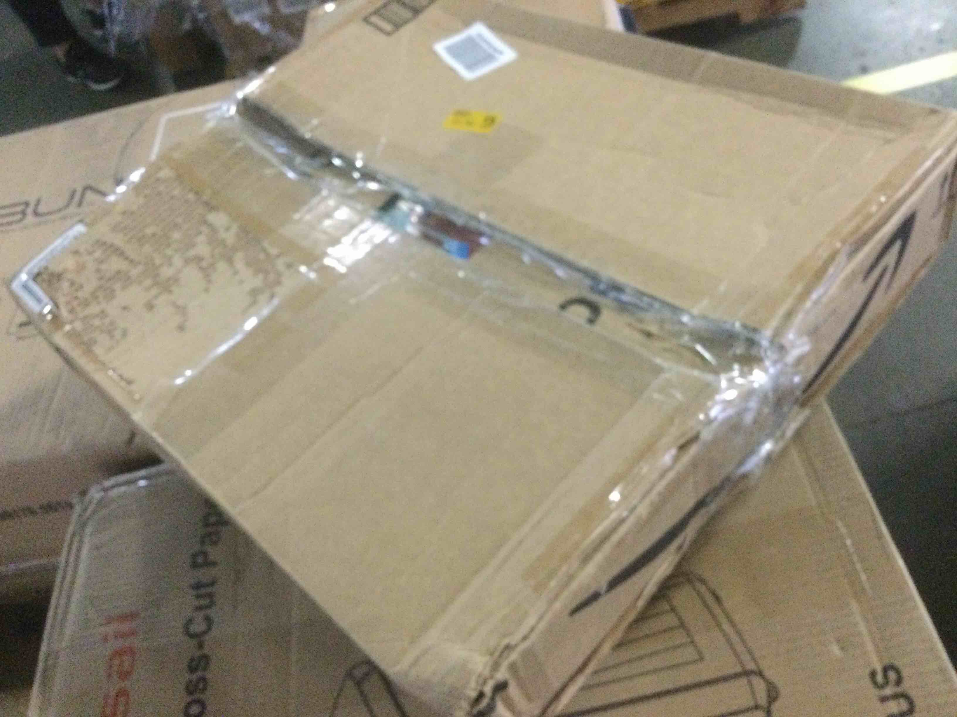 https://s3.amazonaws.com/lotting-images-prod/bidfta/BLU4996134_1691843409078.jpeg