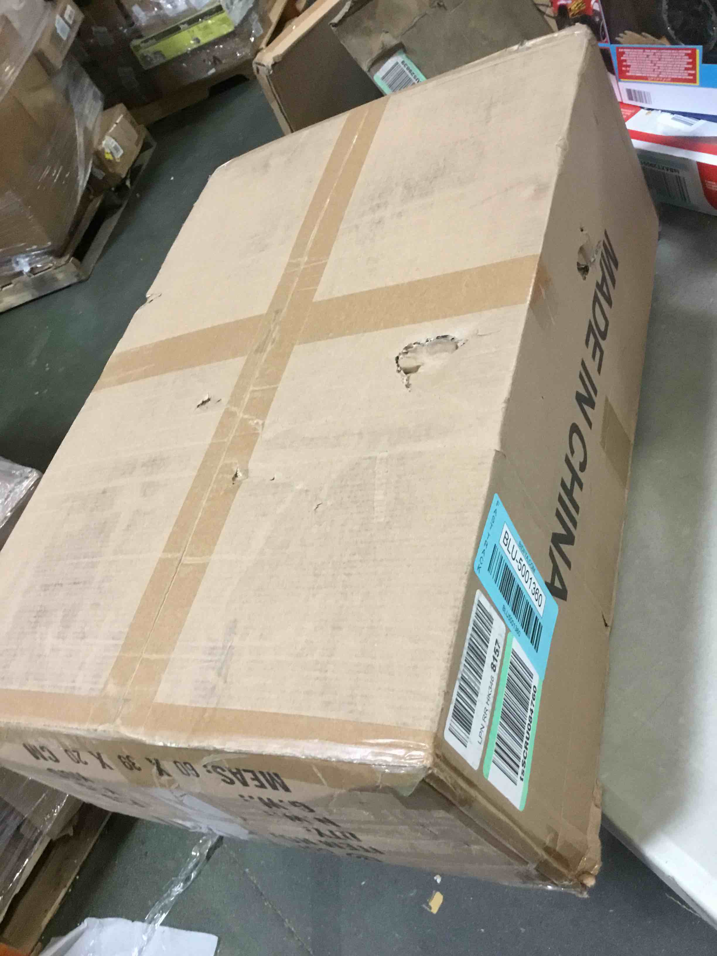 https://s3.amazonaws.com/lotting-images-prod/bidfta/BLU5001360_1702909846210.jpeg