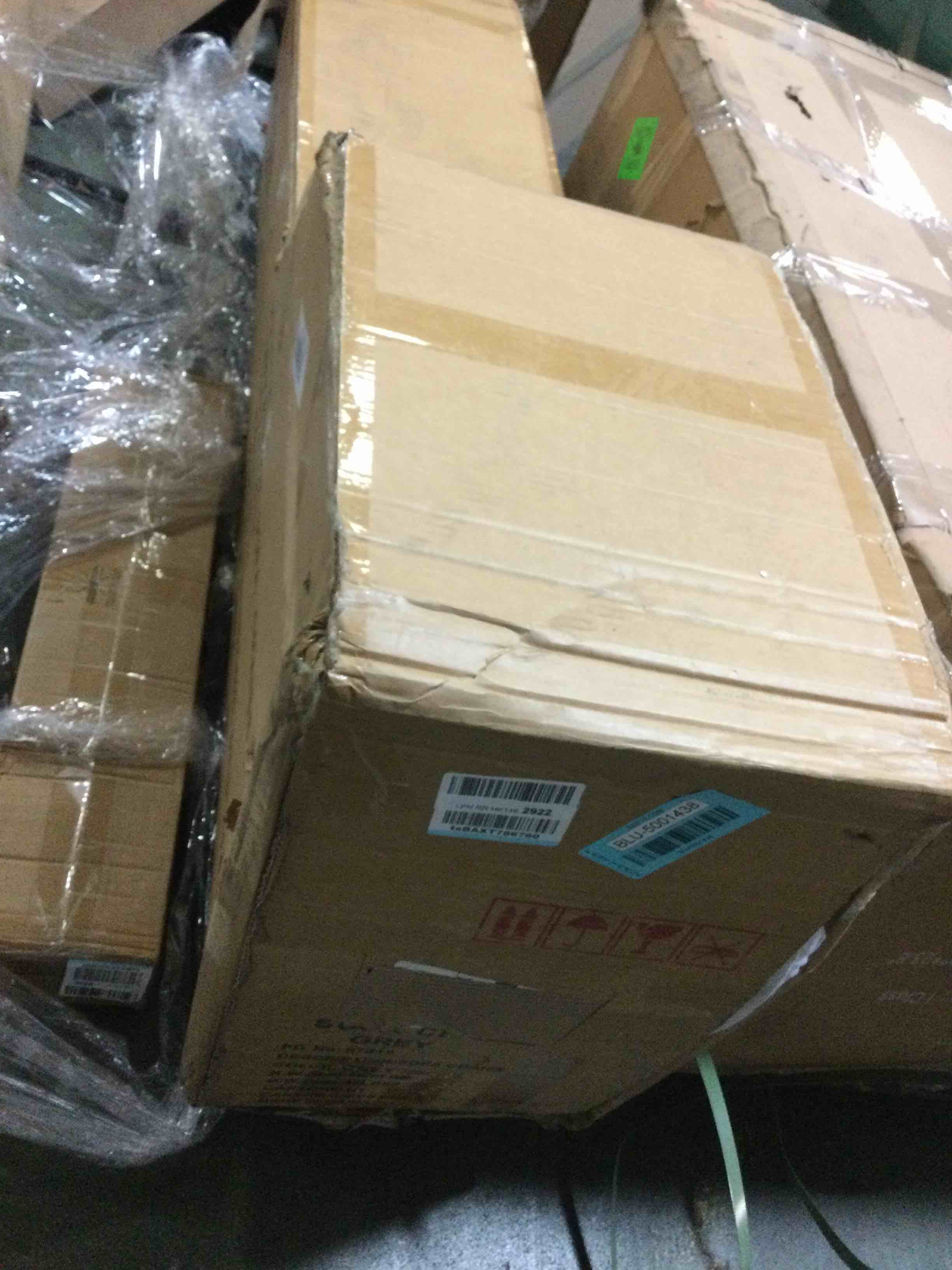 https://s3.amazonaws.com/lotting-images-prod/bidfta/BLU5001438_1702928099129.jpeg