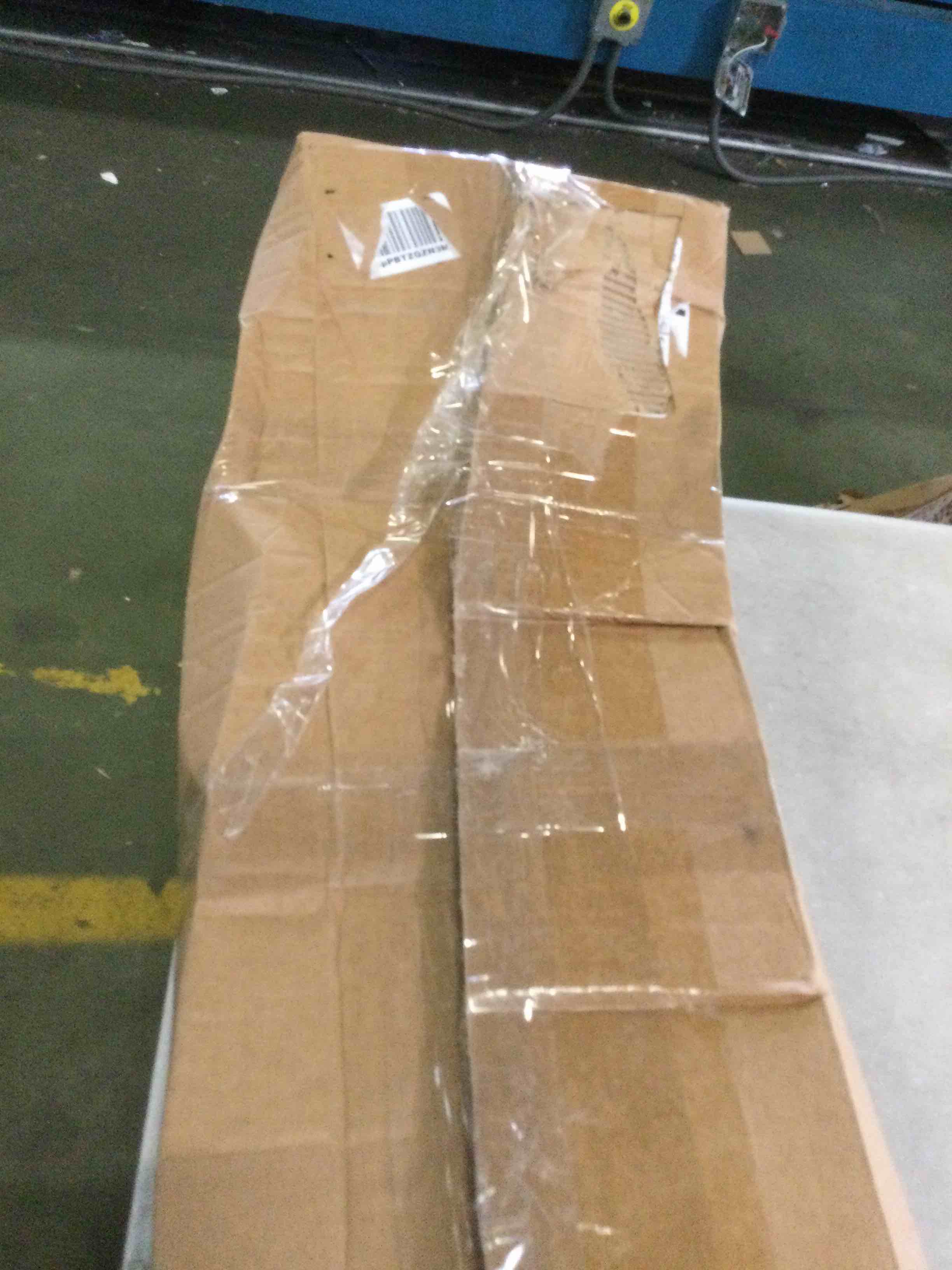 https://s3.amazonaws.com/lotting-images-prod/bidfta/BLU5003078_1693402499140.jpeg