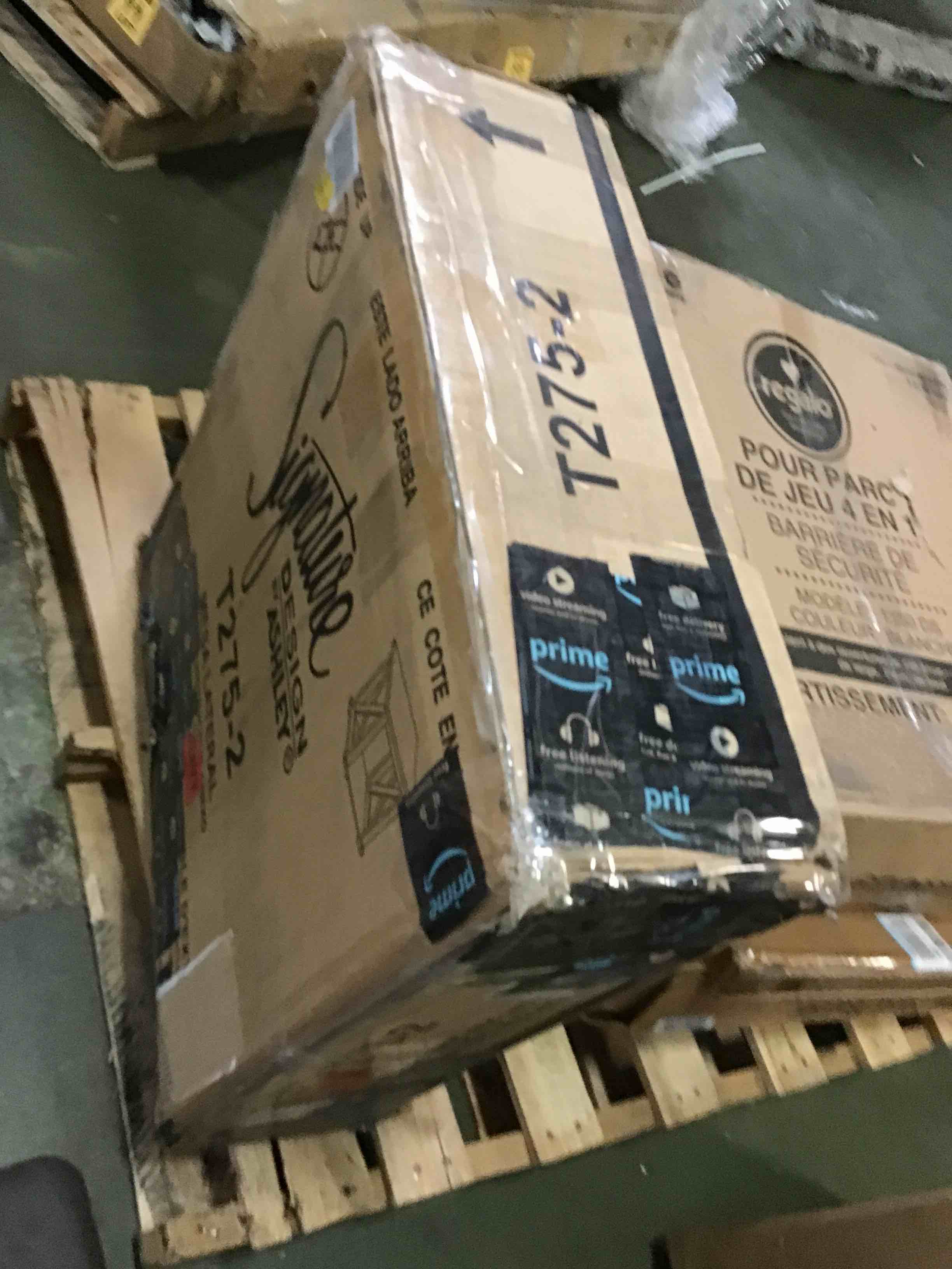 https://s3.amazonaws.com/lotting-images-prod/bidfta/BLU5003832_1694026503677.jpeg