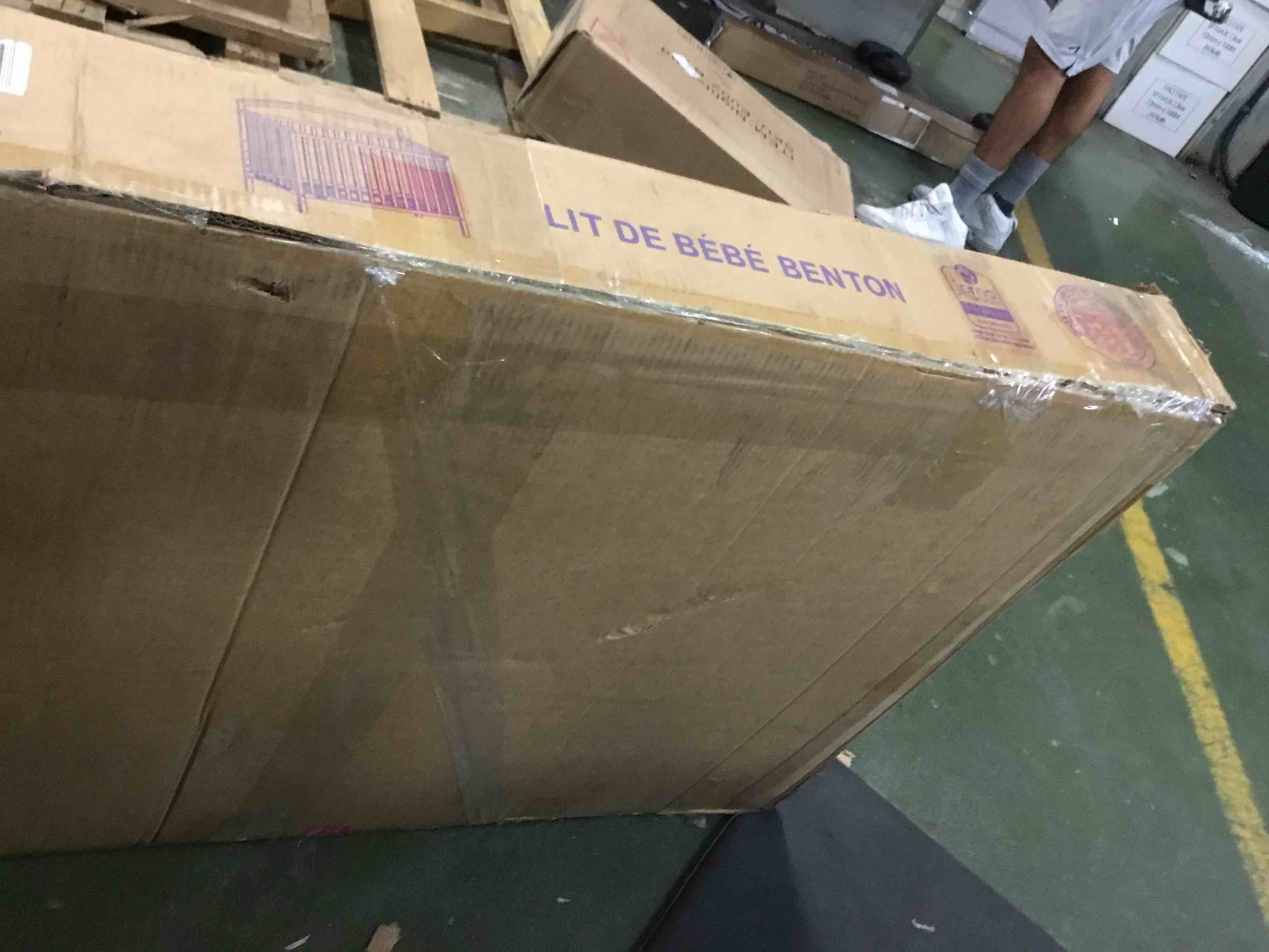 https://s3.amazonaws.com/lotting-images-prod/bidfta/BLU5004018_1694101638515.jpeg