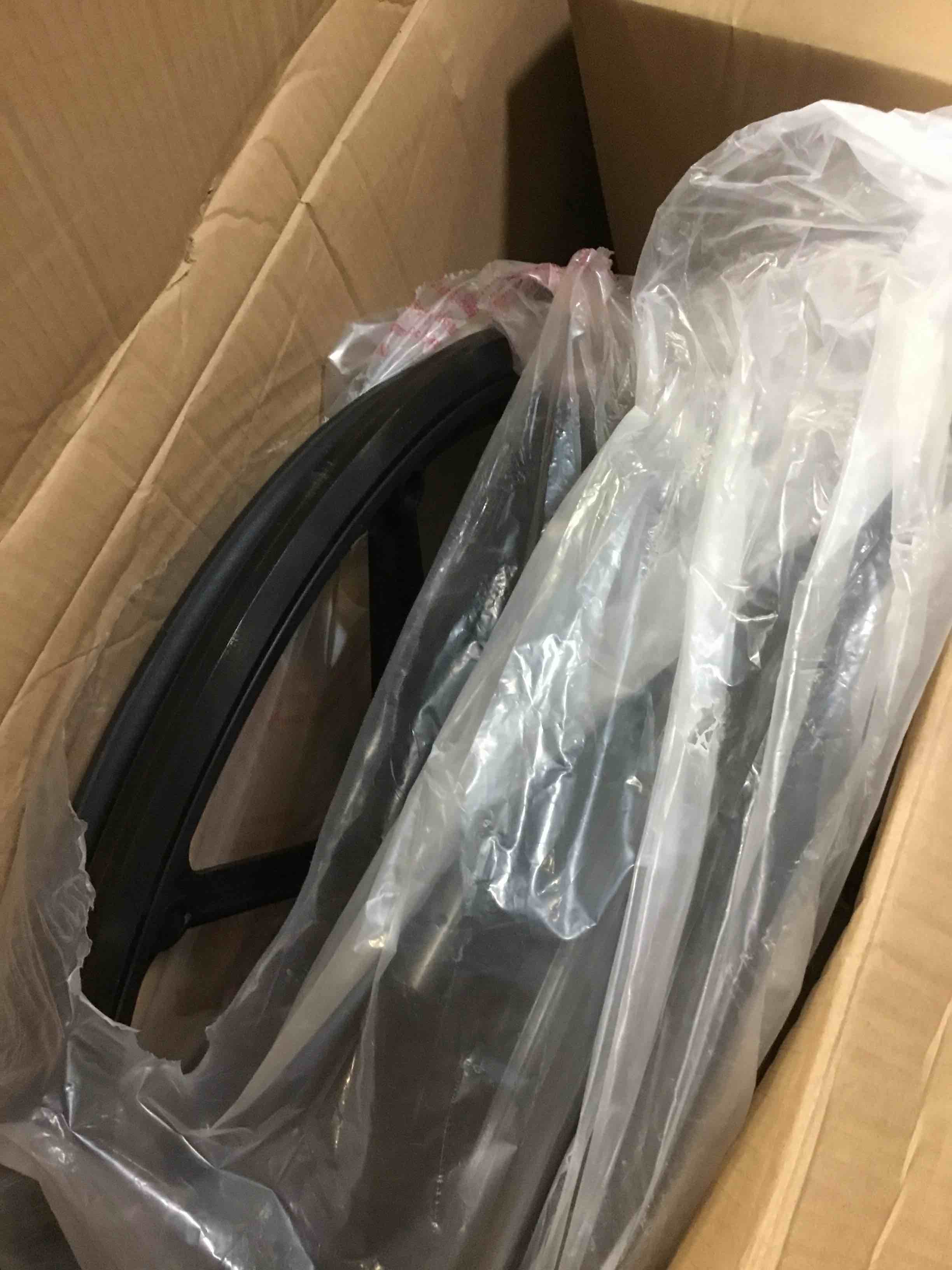 https://s3.amazonaws.com/lotting-images-prod/bidfta/BLU5004230_1694694500428.jpeg