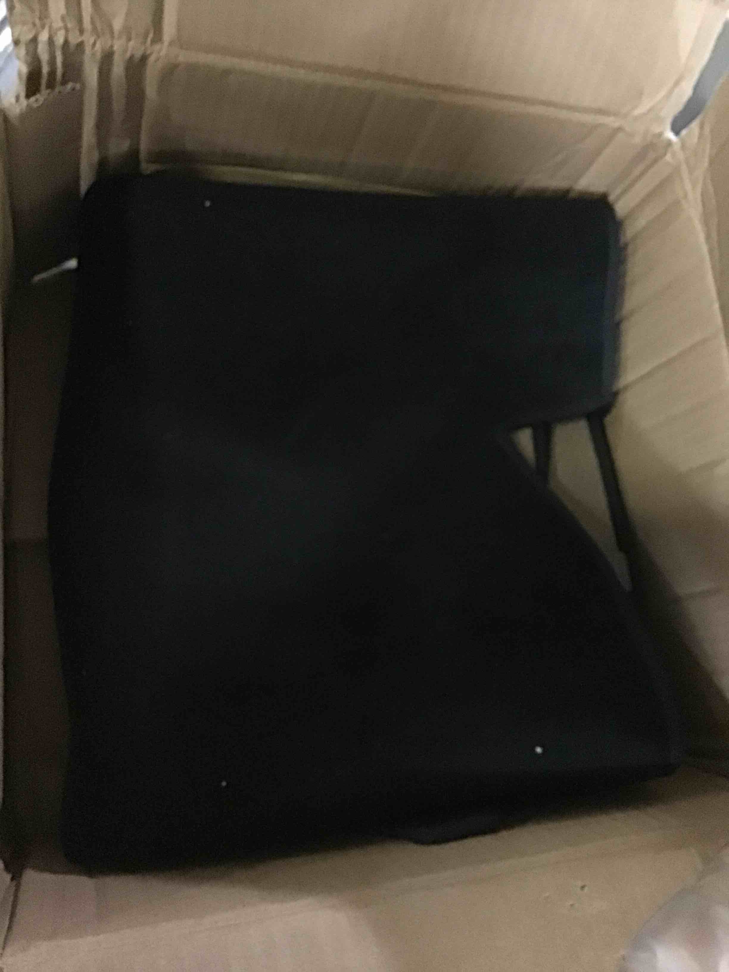 https://s3.amazonaws.com/lotting-images-prod/bidfta/BLU5008045_1693230389549.jpeg
