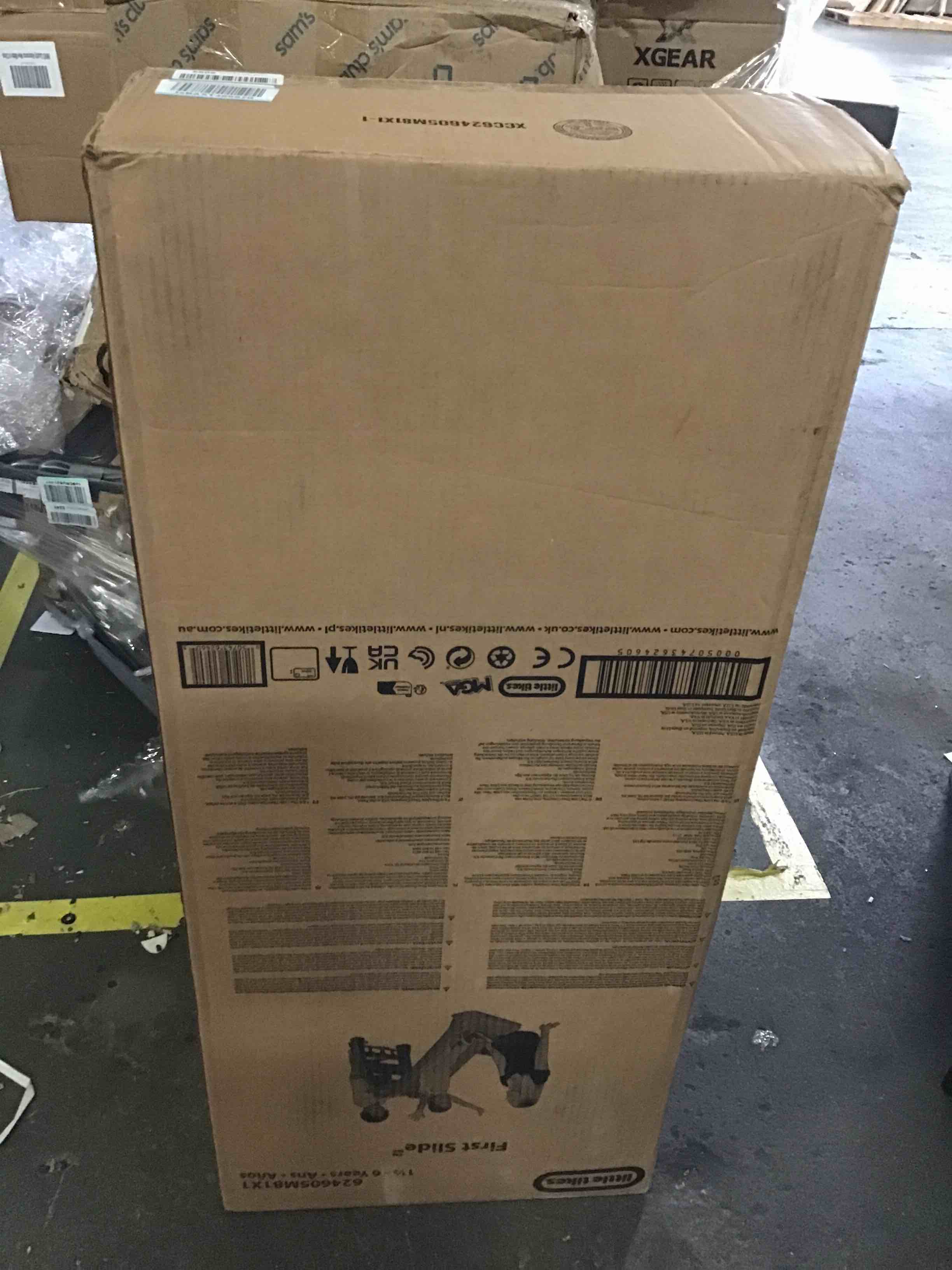 https://s3.amazonaws.com/lotting-images-prod/bidfta/BLU5008182_1693251509420.jpeg