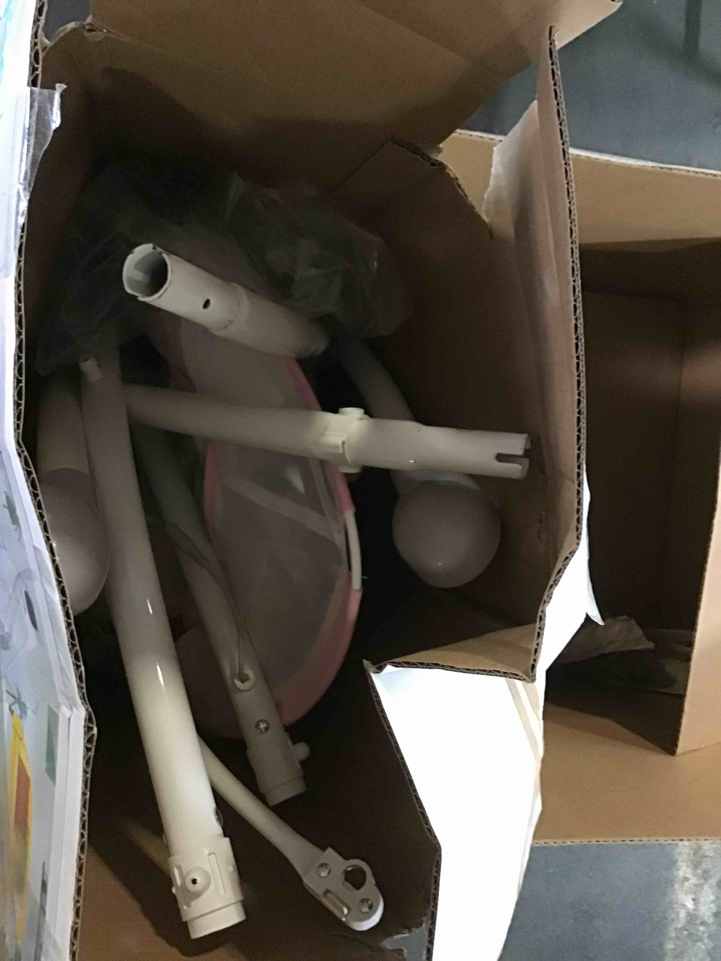 https://s3.amazonaws.com/lotting-images-prod/bidfta/BLU5008529_1693410945269.jpeg