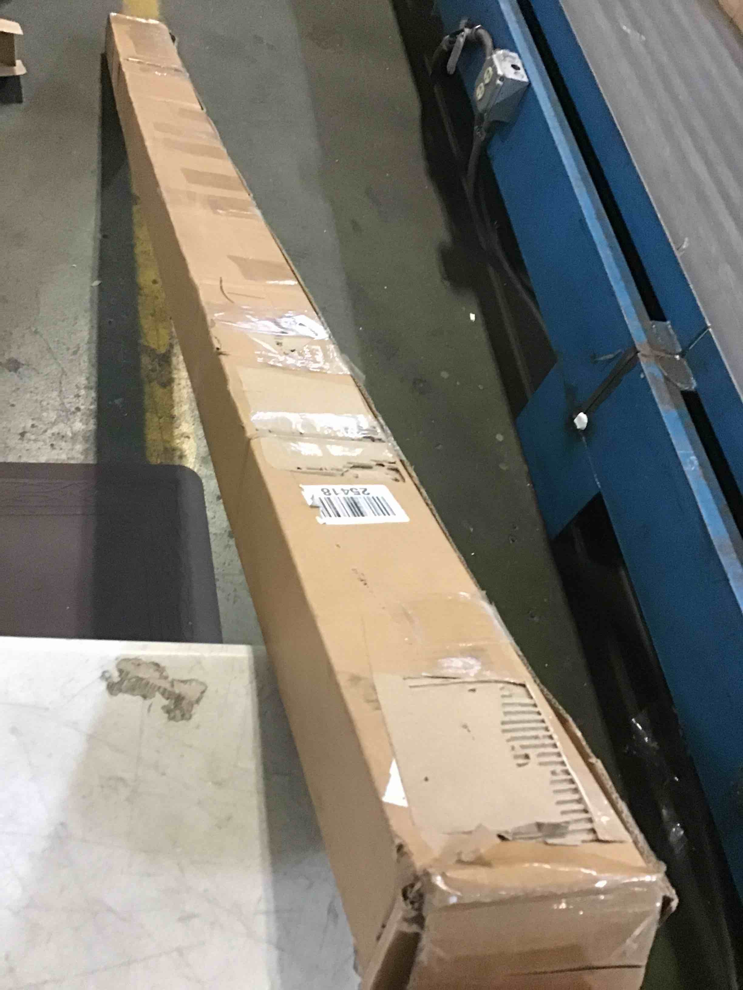 https://s3.amazonaws.com/lotting-images-prod/bidfta/BLU5008711_1693485343490.jpeg