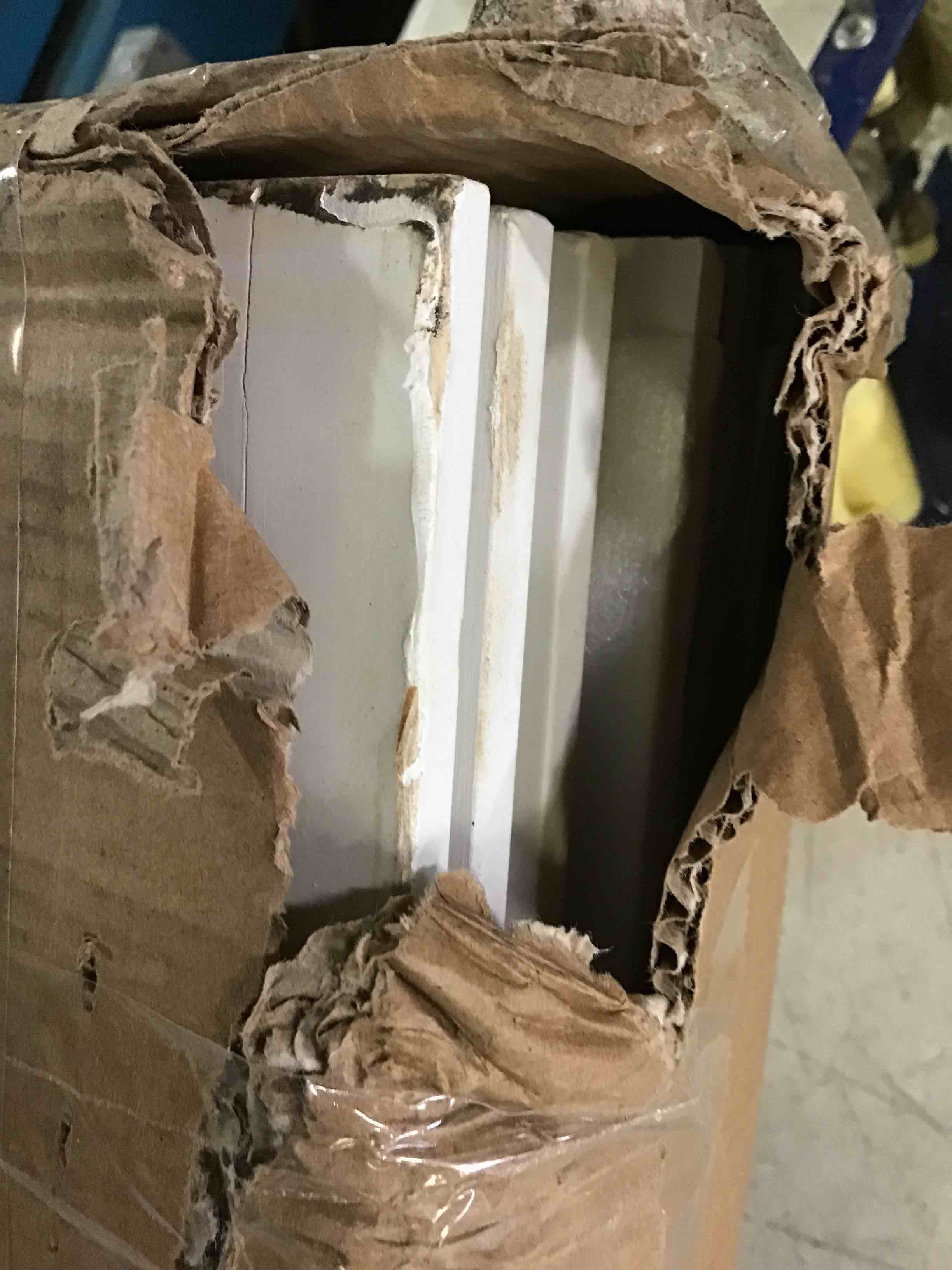 https://s3.amazonaws.com/lotting-images-prod/bidfta/BLU5008769_1693496343979.jpeg