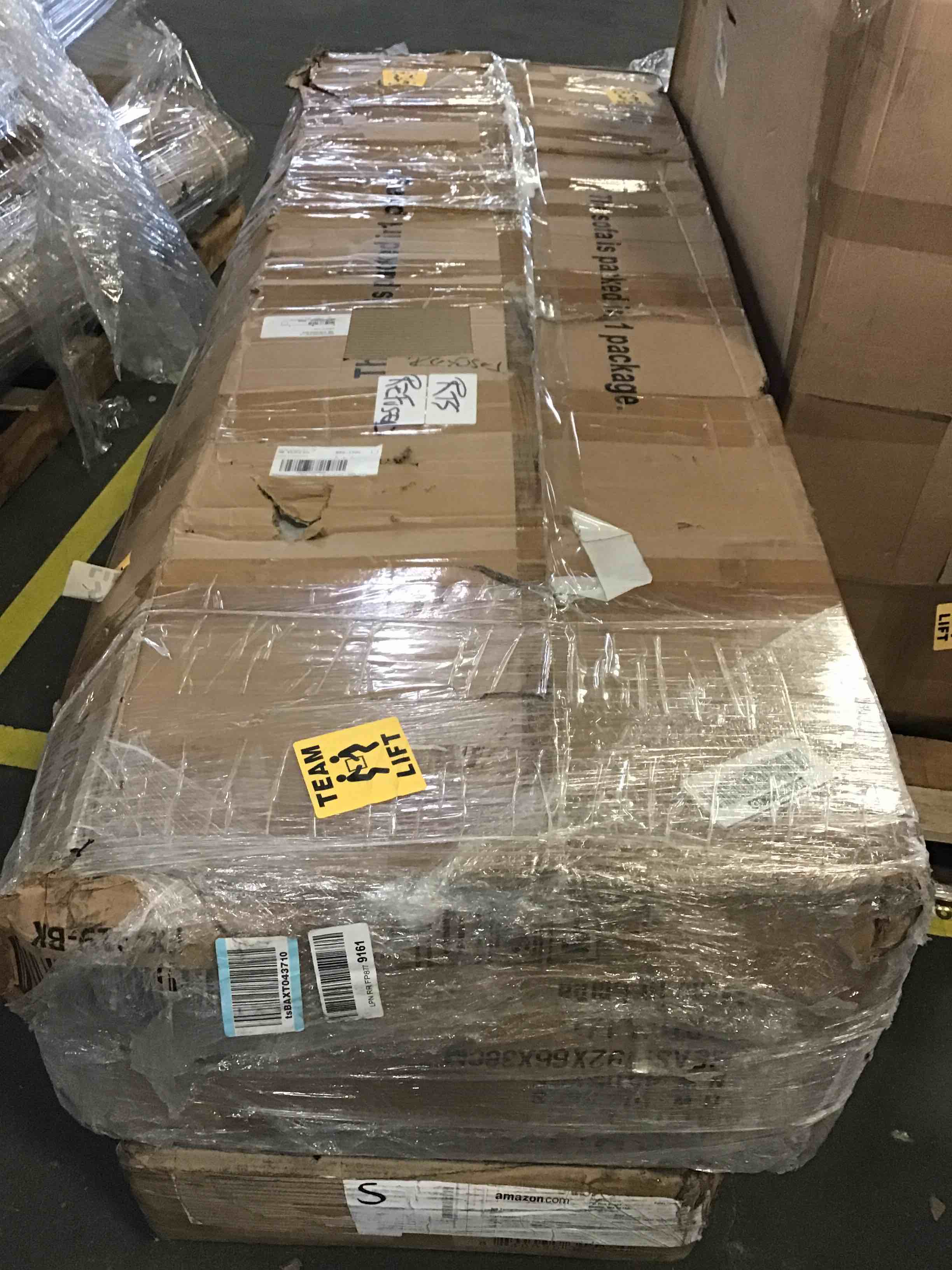 https://s3.amazonaws.com/lotting-images-prod/bidfta/BLU5008899_1693570600453.jpeg