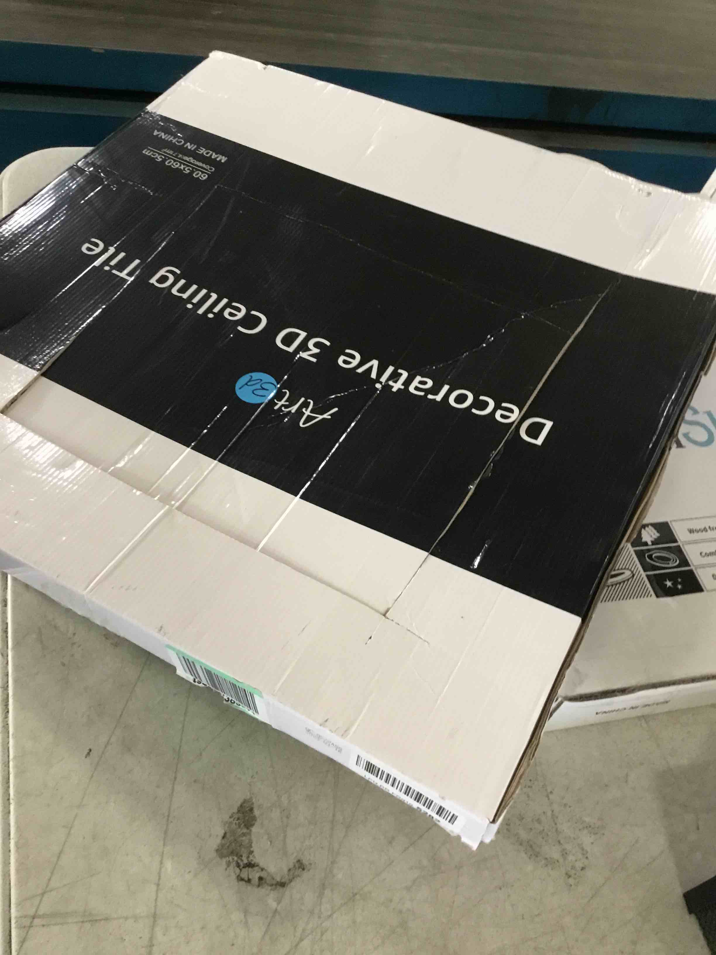 https://s3.amazonaws.com/lotting-images-prod/bidfta/BLU5009138_1693311192367.jpeg