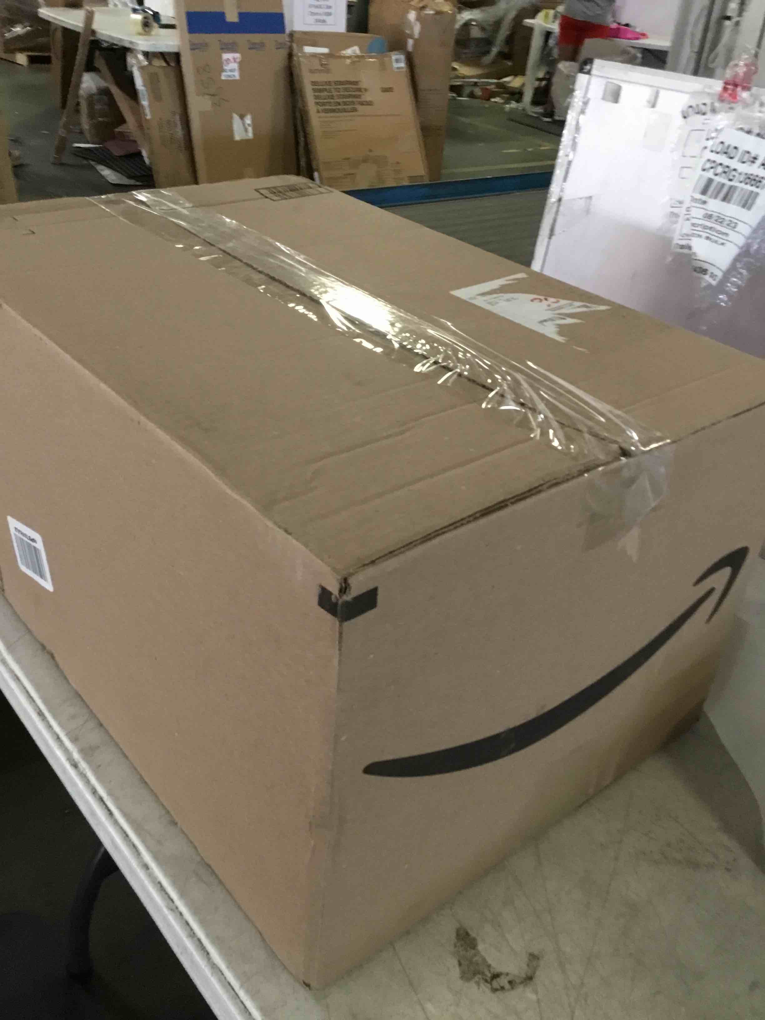 https://s3.amazonaws.com/lotting-images-prod/bidfta/BLU5009156_1693312388231.jpeg