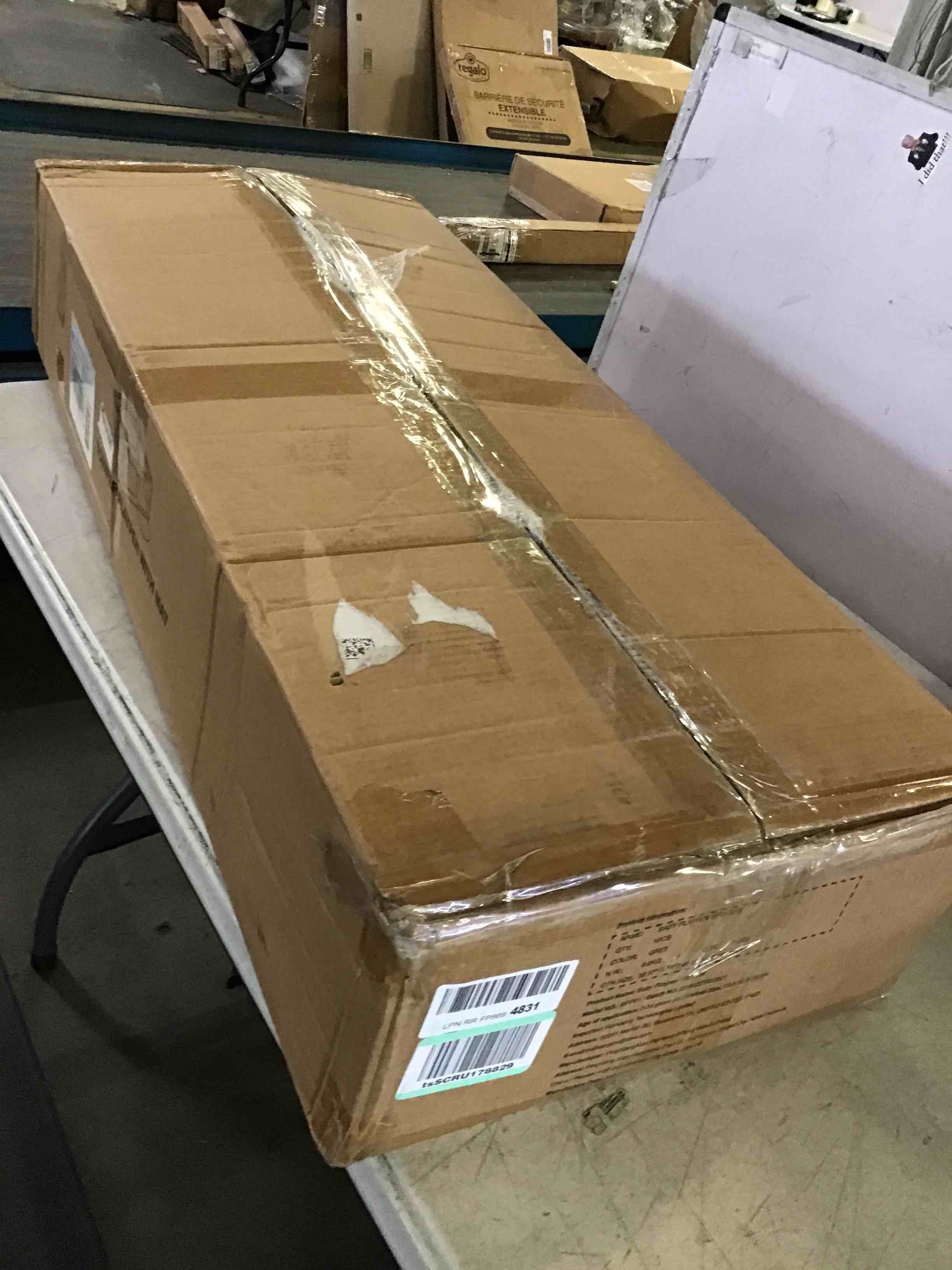 https://s3.amazonaws.com/lotting-images-prod/bidfta/BLU5009377_1693338472728.jpeg
