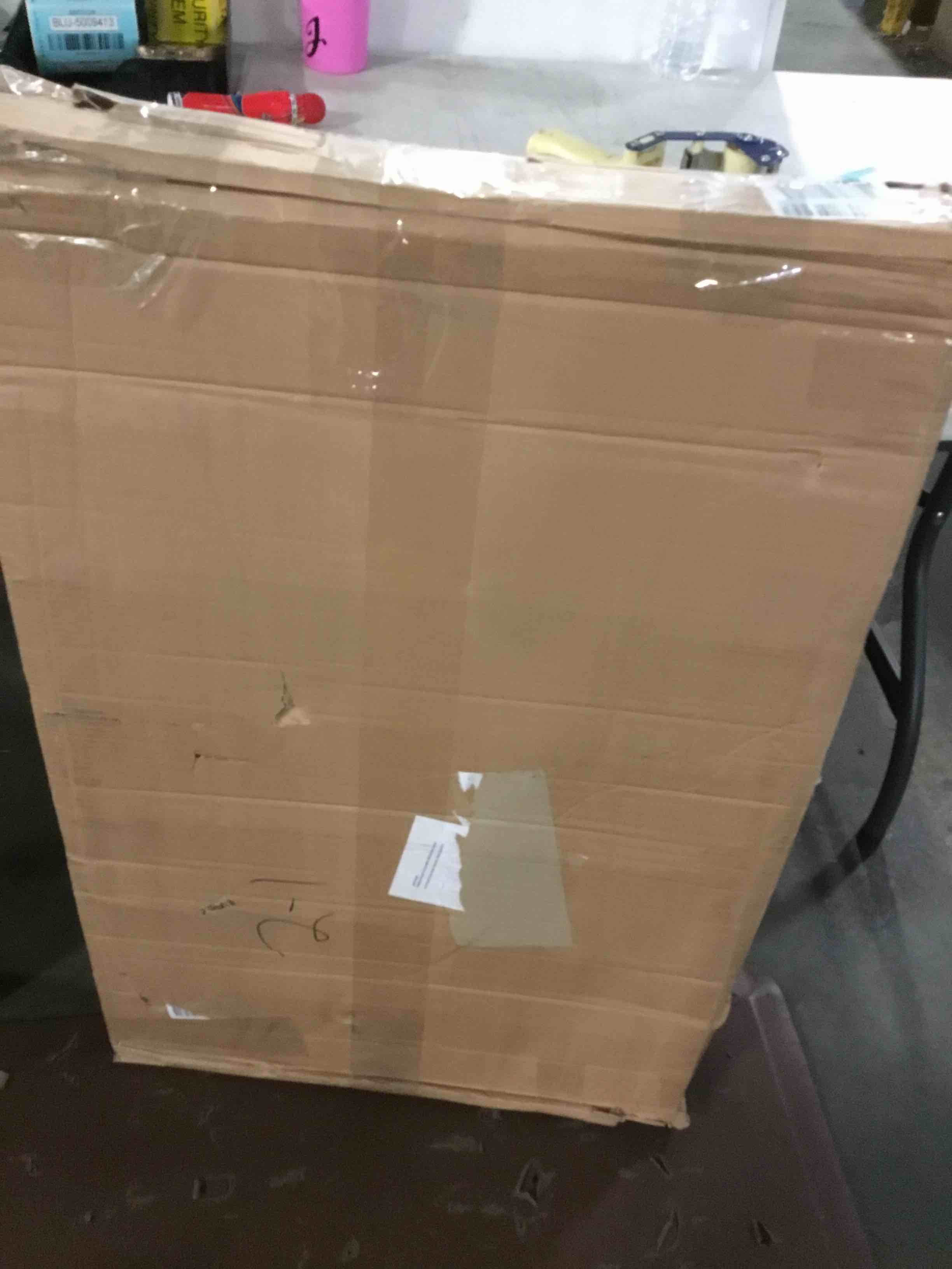 https://s3.amazonaws.com/lotting-images-prod/bidfta/BLU5009408_1693393159256.jpeg