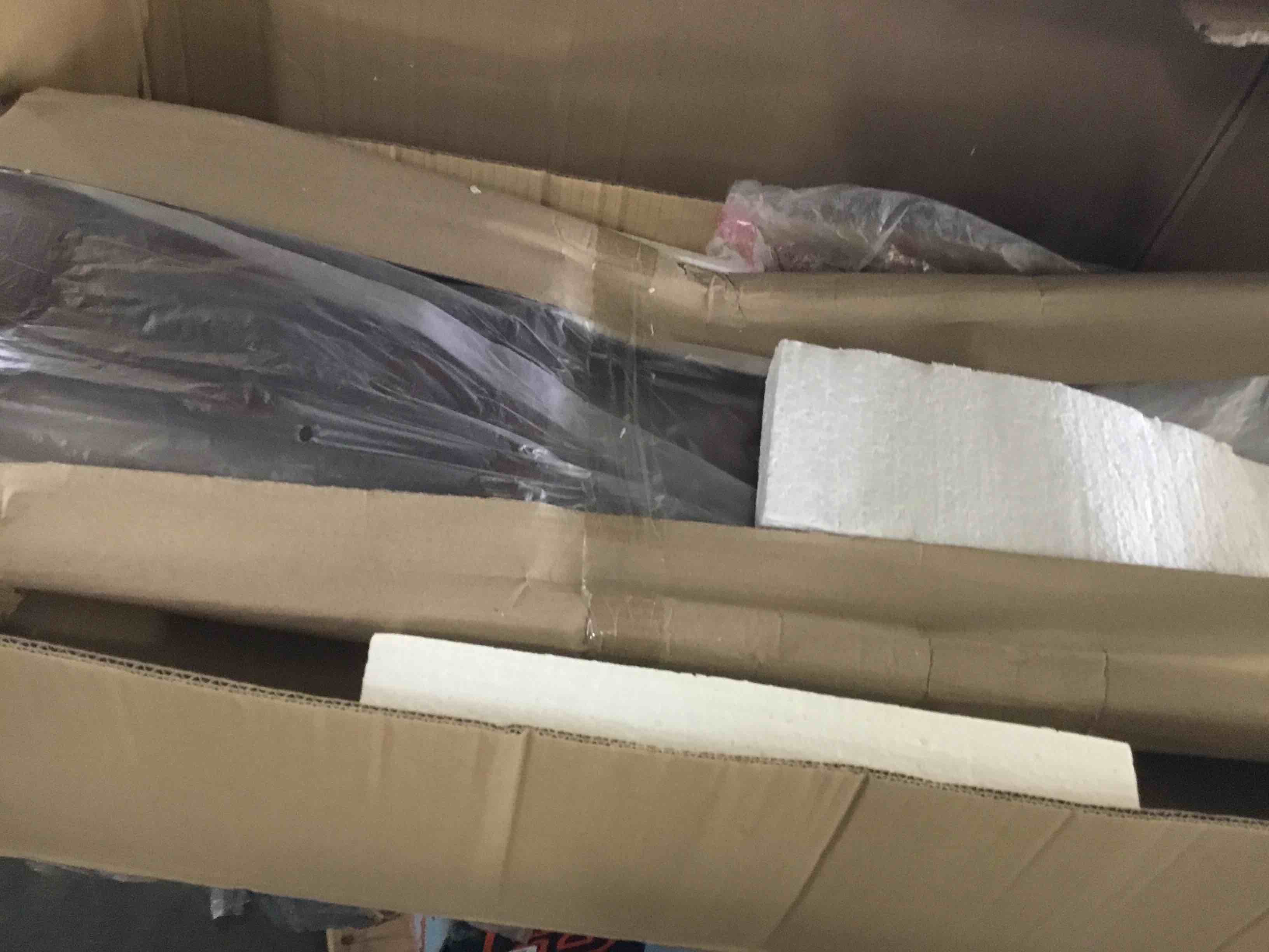 https://s3.amazonaws.com/lotting-images-prod/bidfta/BLU5009505_1693402671174.jpeg