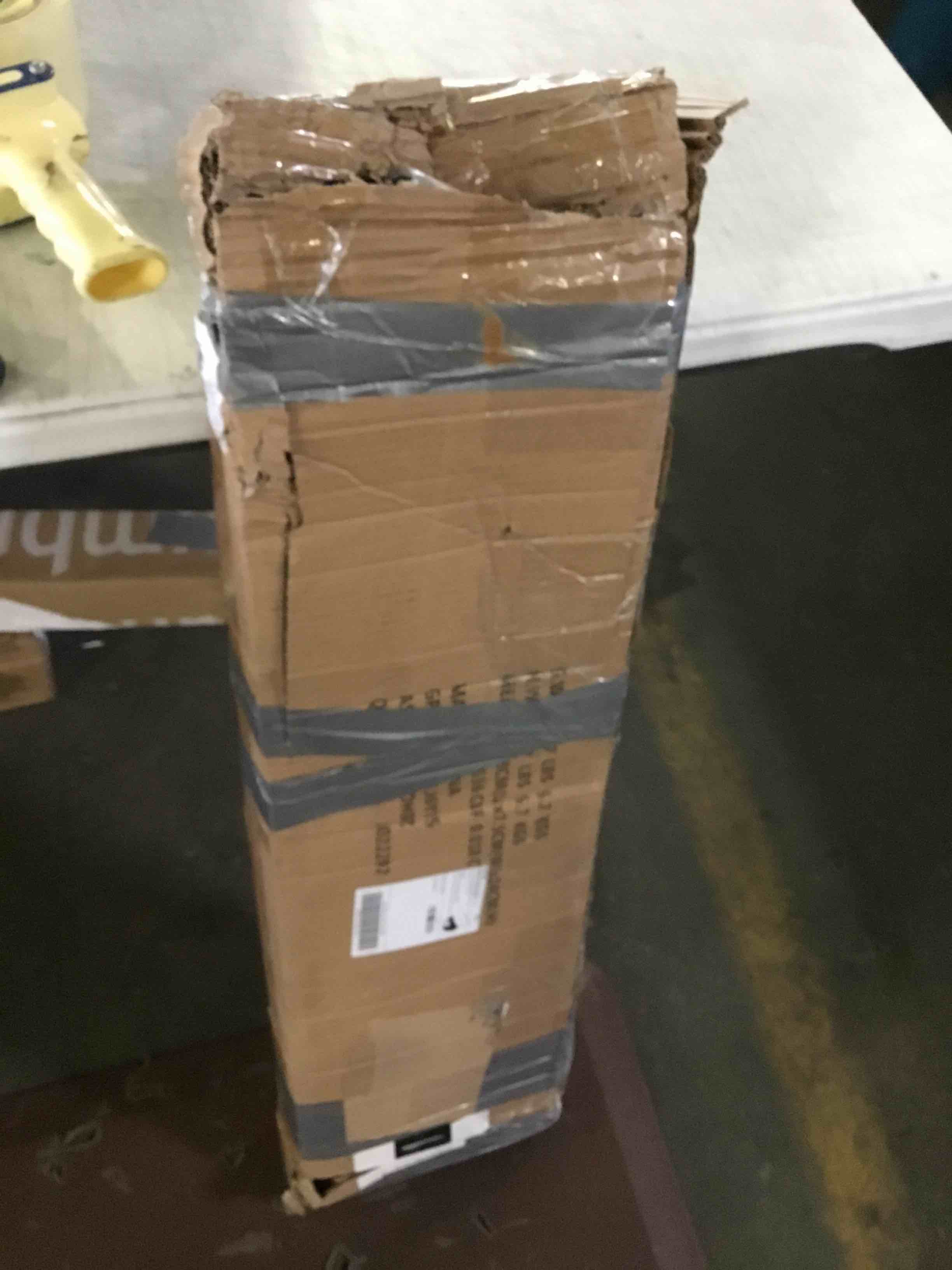 https://s3.amazonaws.com/lotting-images-prod/bidfta/BLU5009602_1693416352495.jpeg