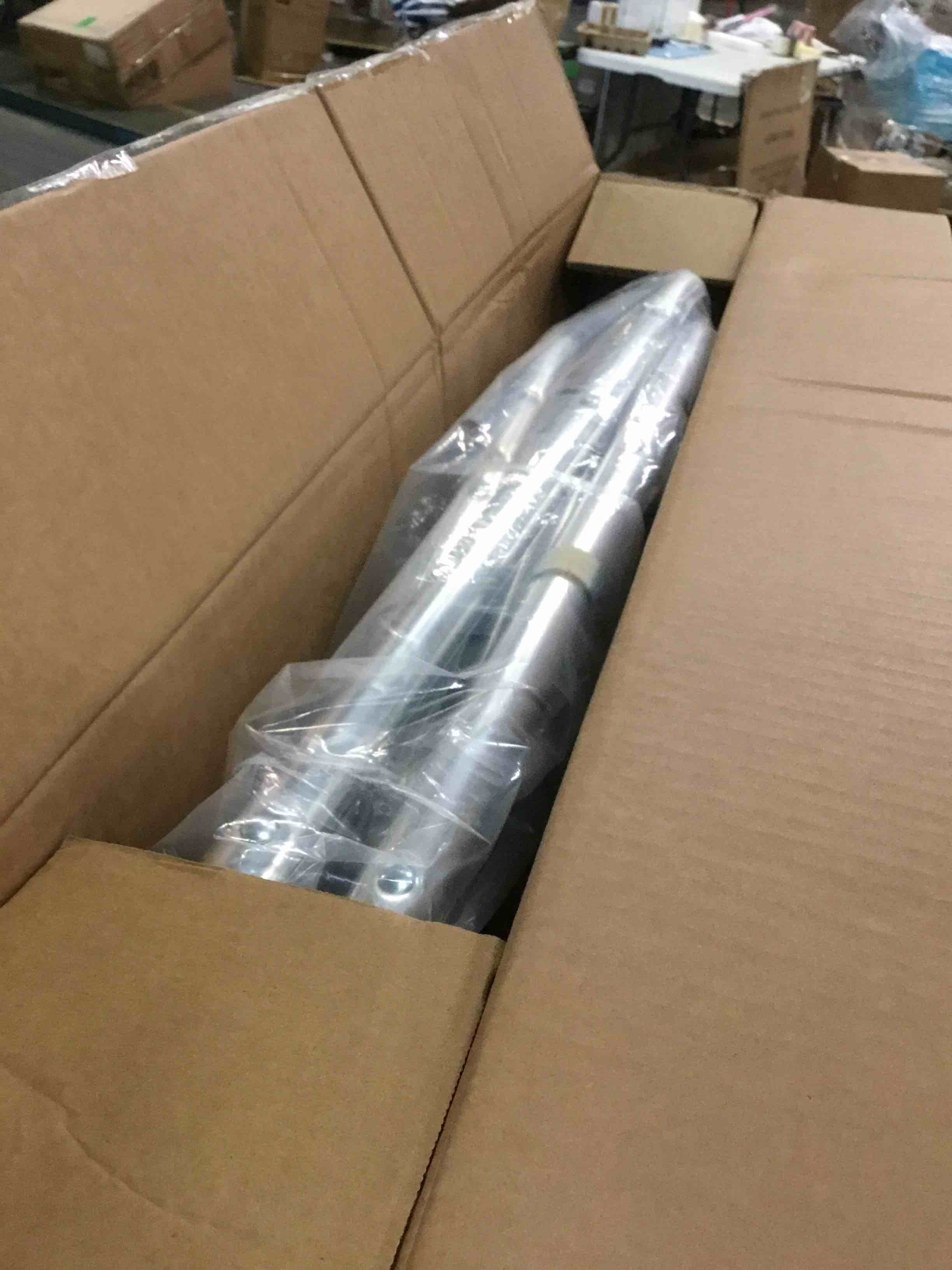 https://s3.amazonaws.com/lotting-images-prod/bidfta/BLU5010026_1693575260845.jpeg