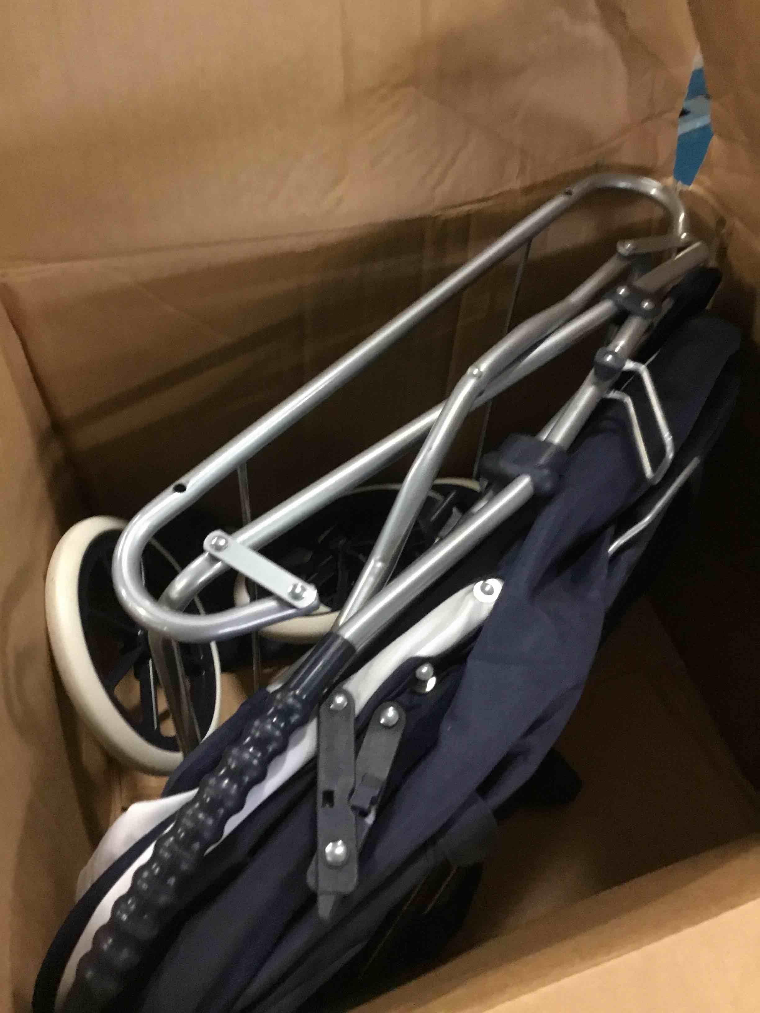 https://s3.amazonaws.com/lotting-images-prod/bidfta/BLU5010144_1693916431598.jpeg
