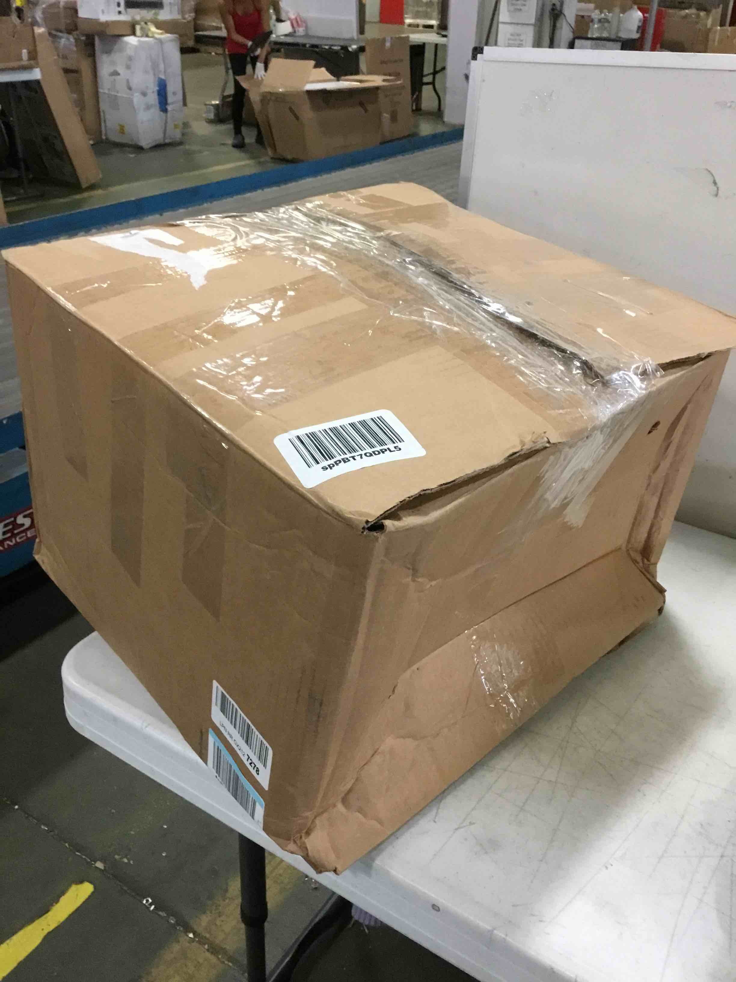 https://s3.amazonaws.com/lotting-images-prod/bidfta/BLU5010144_1693916446037.jpeg