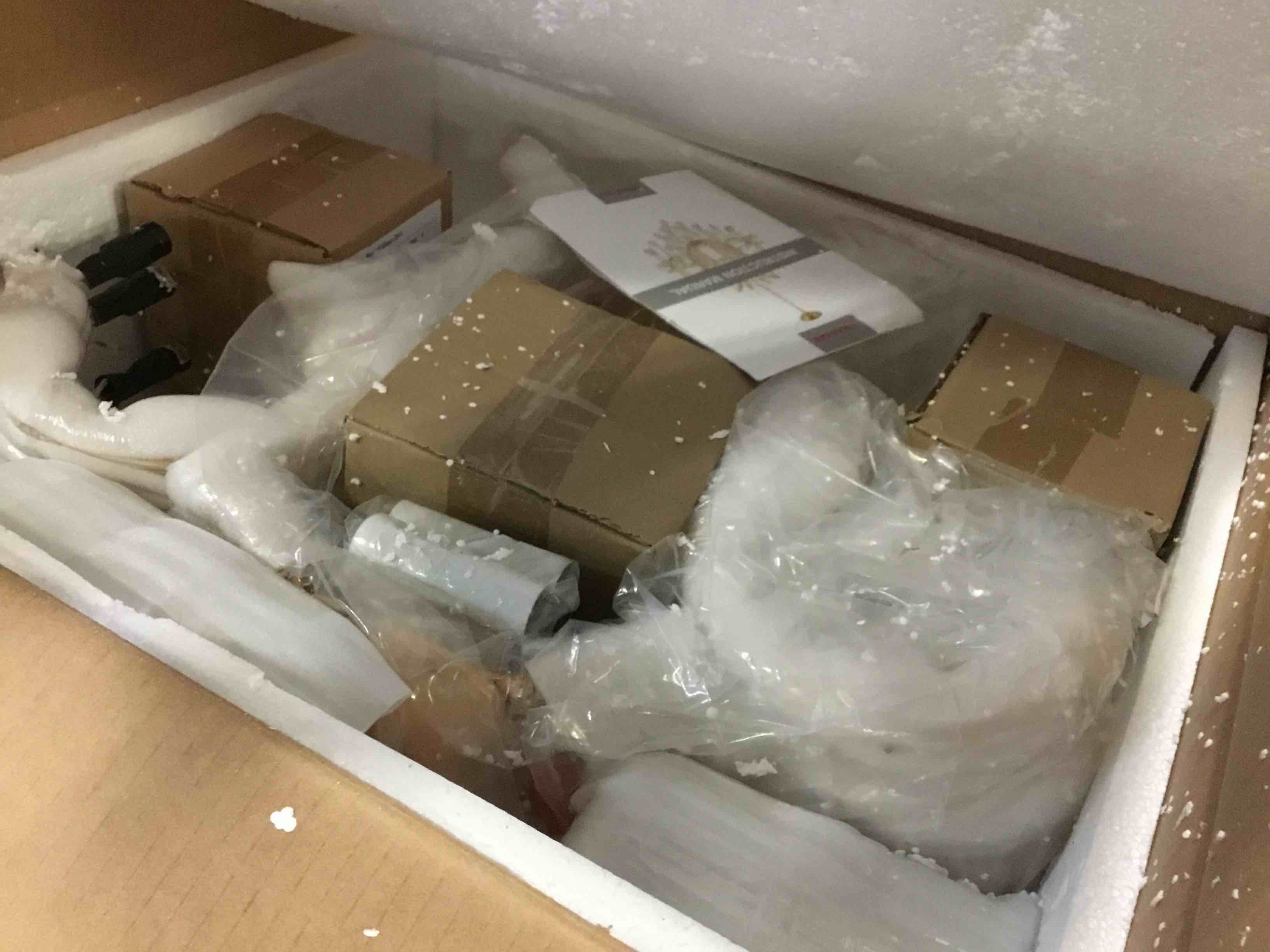 https://s3.amazonaws.com/lotting-images-prod/bidfta/BLU5010173_1693920346223.jpeg