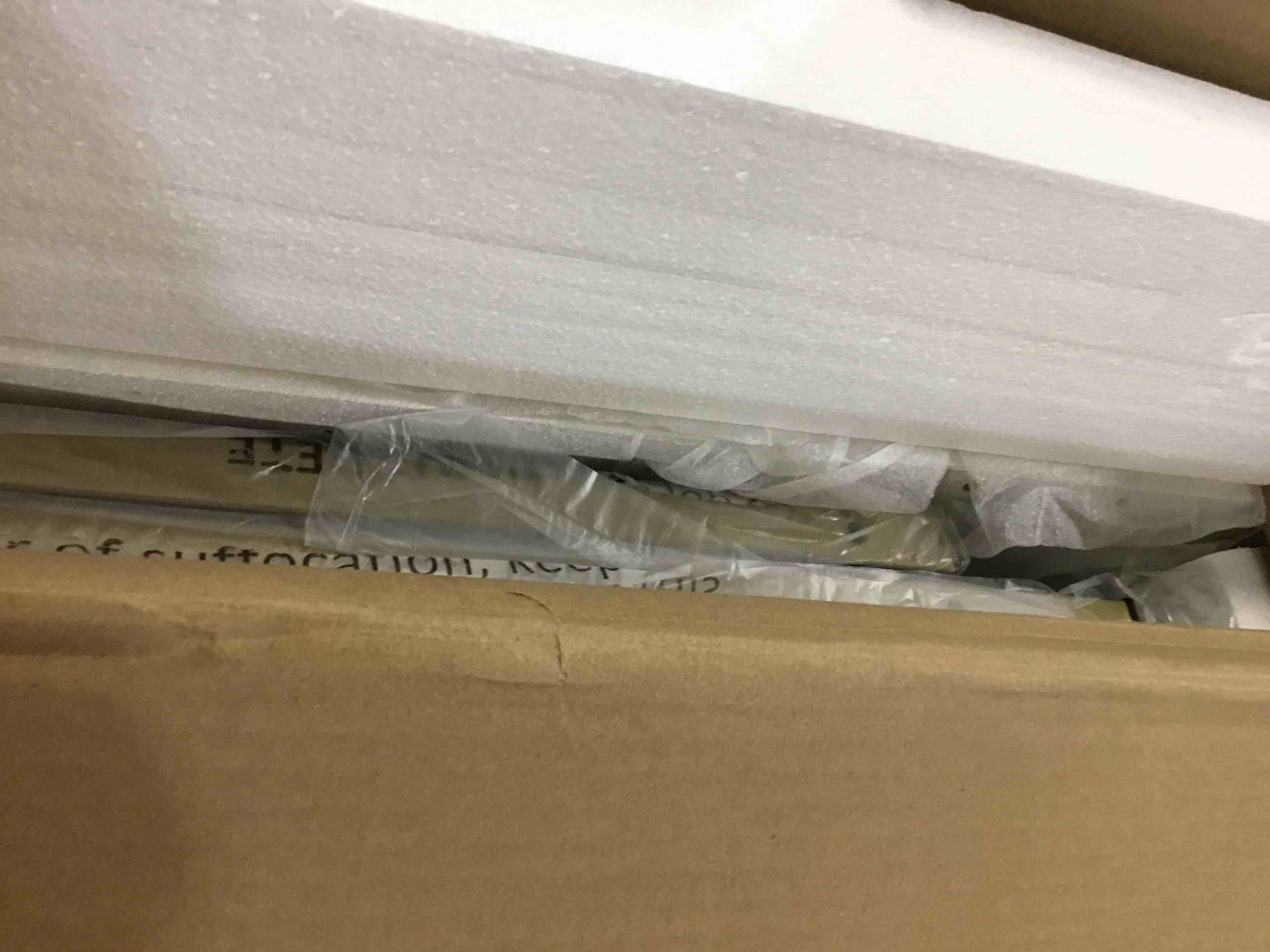 https://s3.amazonaws.com/lotting-images-prod/bidfta/BLU5010400_1694006514727.jpeg
