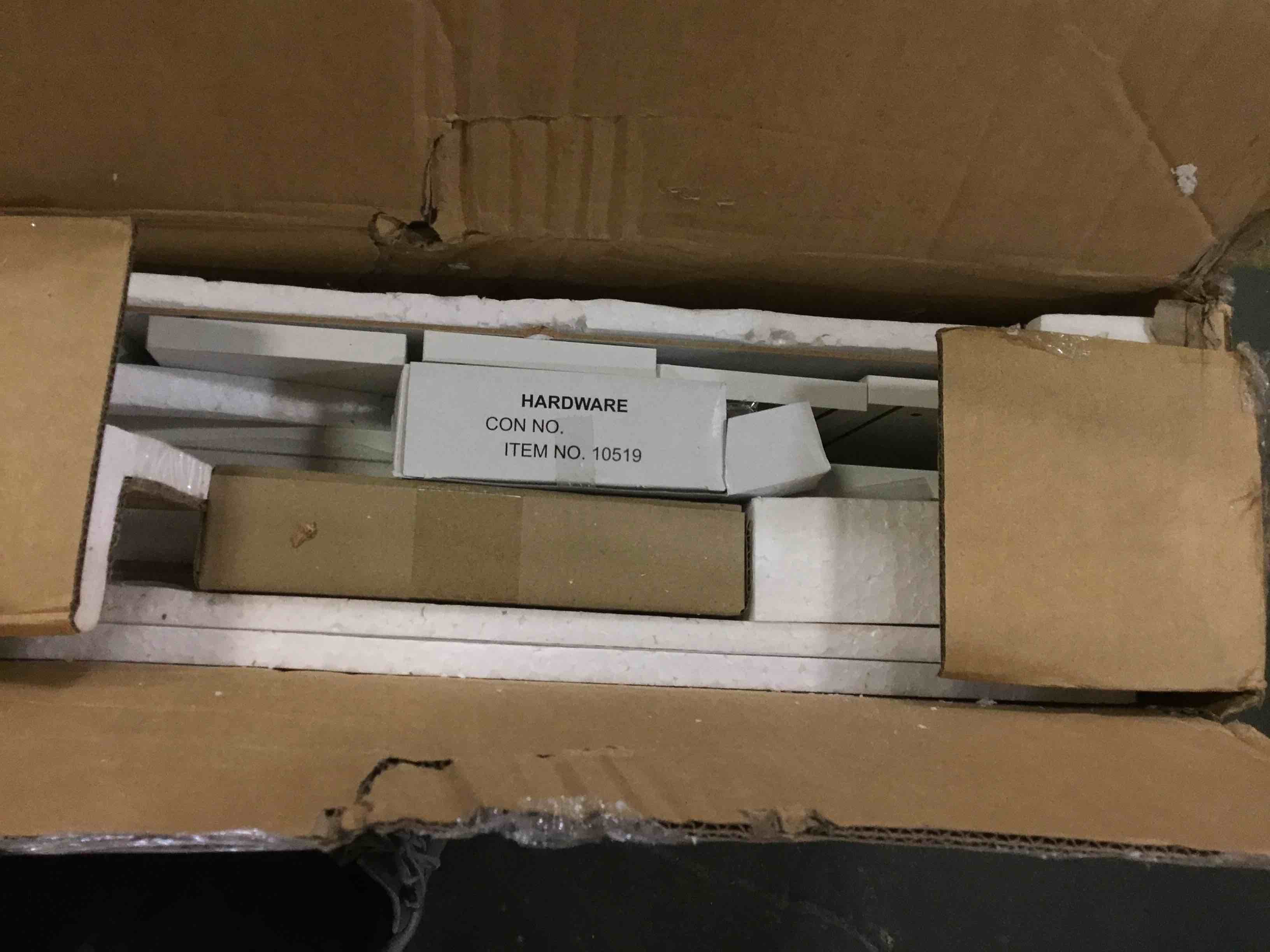 https://s3.amazonaws.com/lotting-images-prod/bidfta/BLU5010411_1694007924015.jpeg
