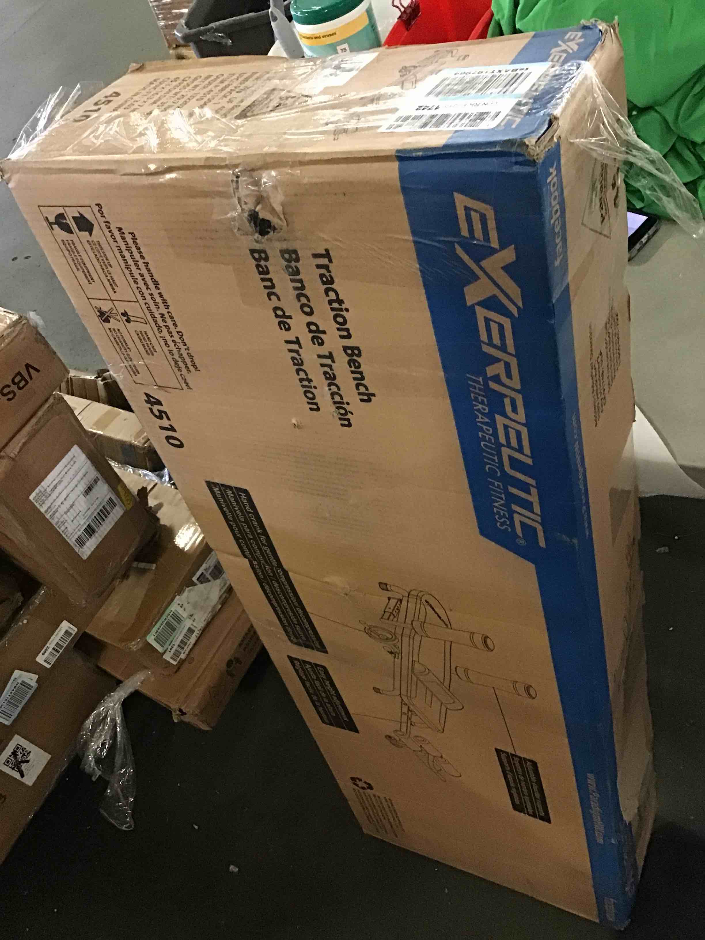 https://s3.amazonaws.com/lotting-images-prod/bidfta/BLU5010941_1693398041856.jpeg