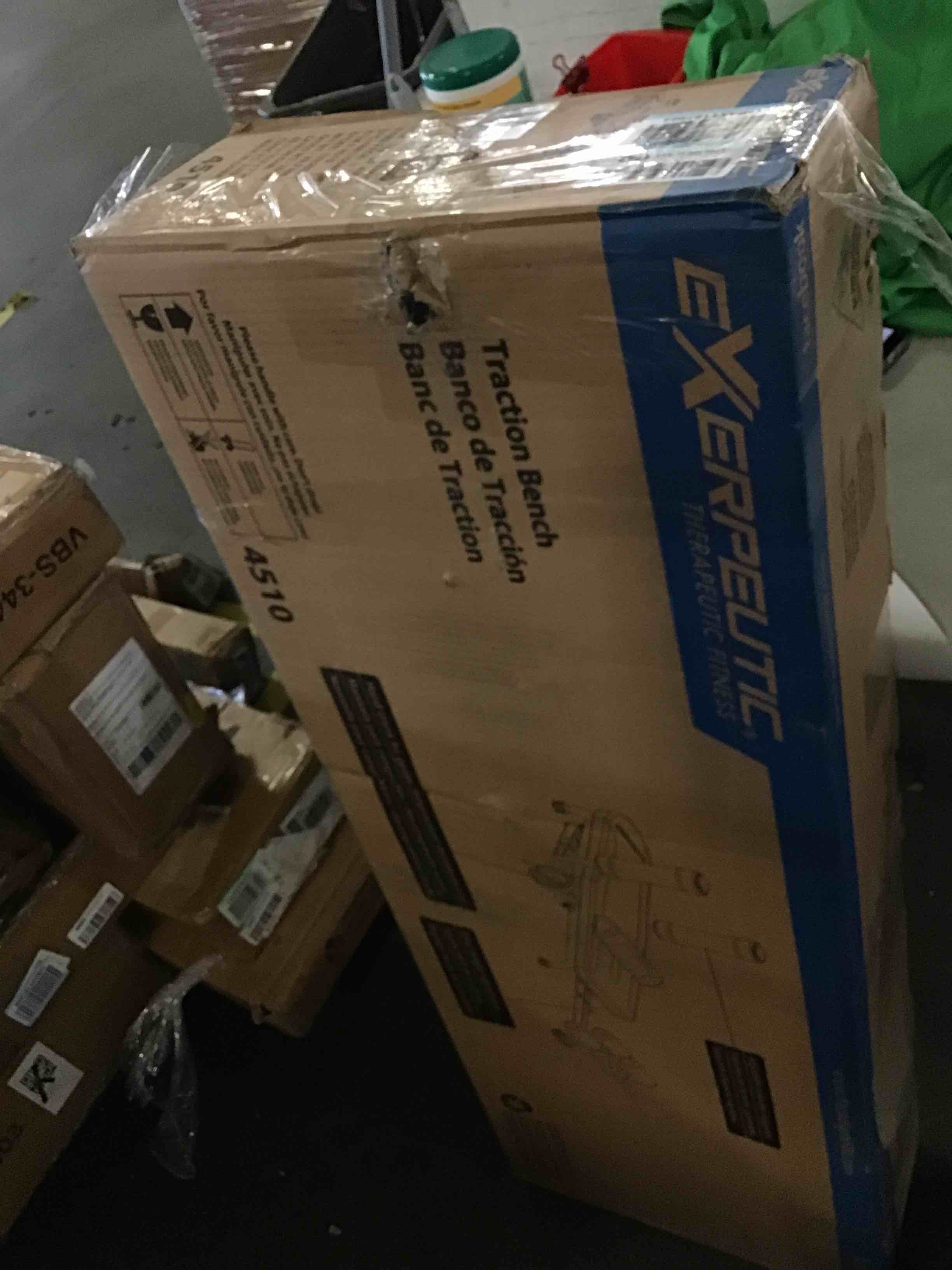 https://s3.amazonaws.com/lotting-images-prod/bidfta/BLU5010941_1693398045161.jpeg