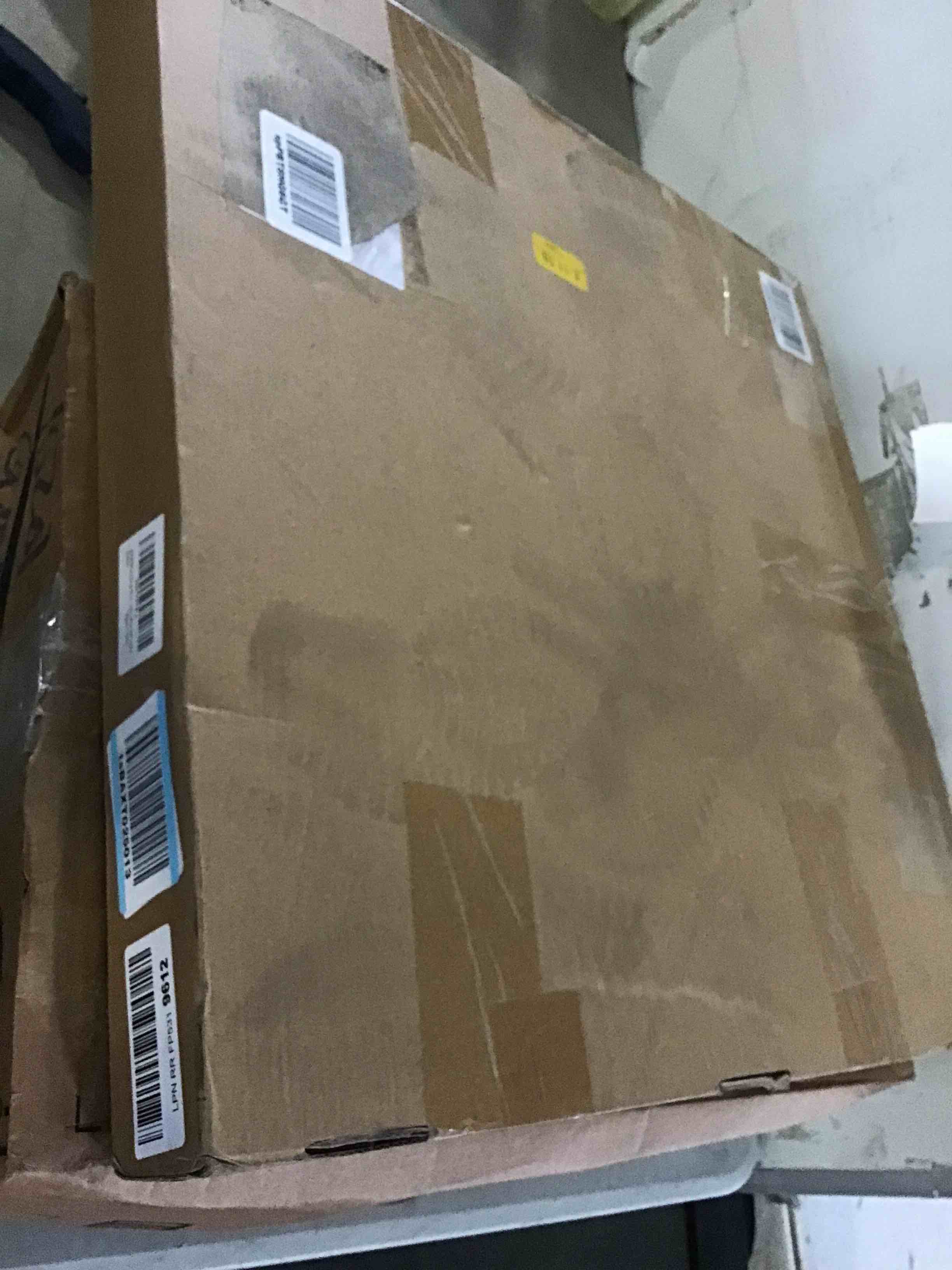 https://s3.amazonaws.com/lotting-images-prod/bidfta/BLU5011052_1693418904312.jpeg