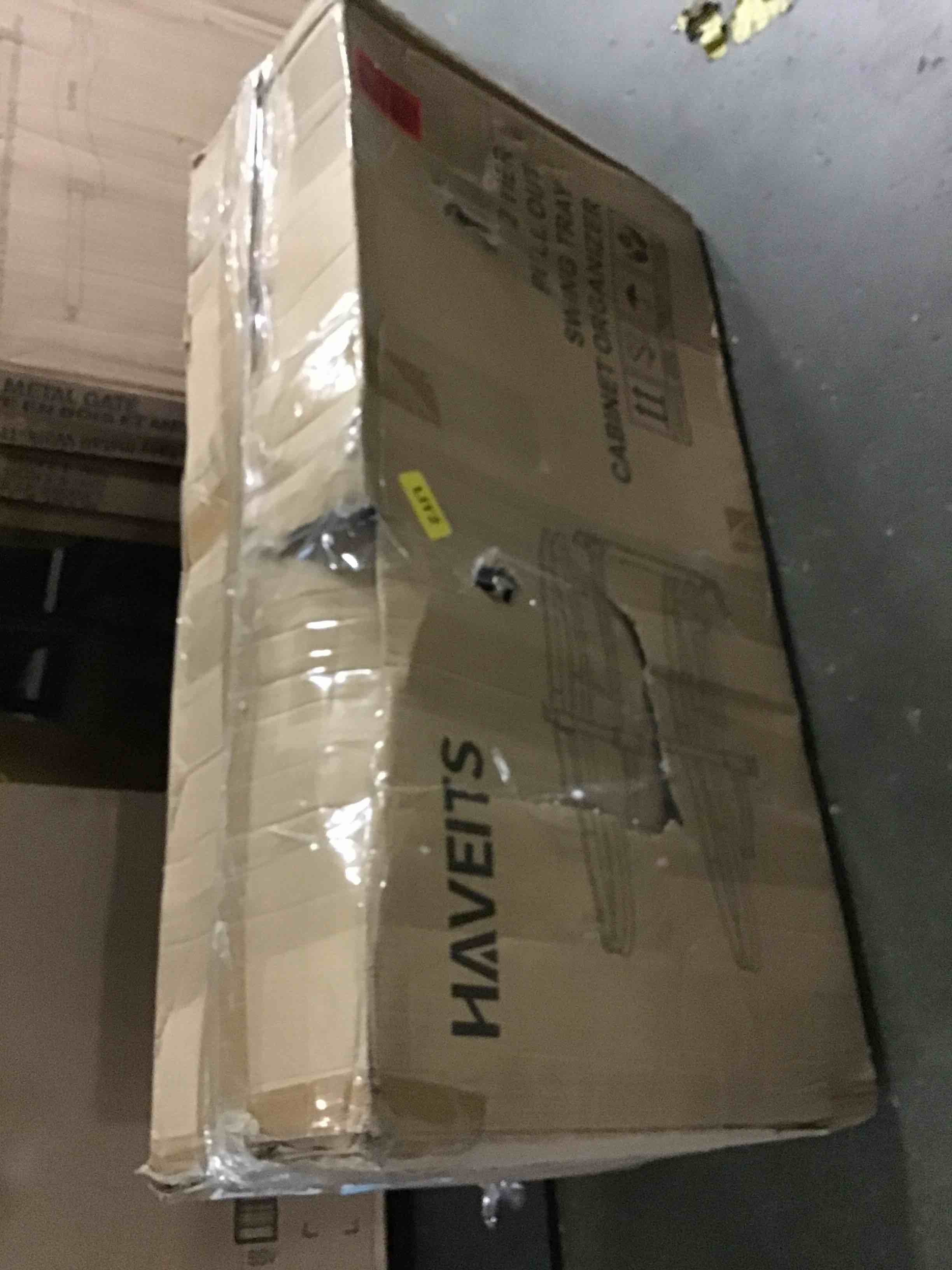 https://s3.amazonaws.com/lotting-images-prod/bidfta/BLU5011131_1693479756731.jpeg