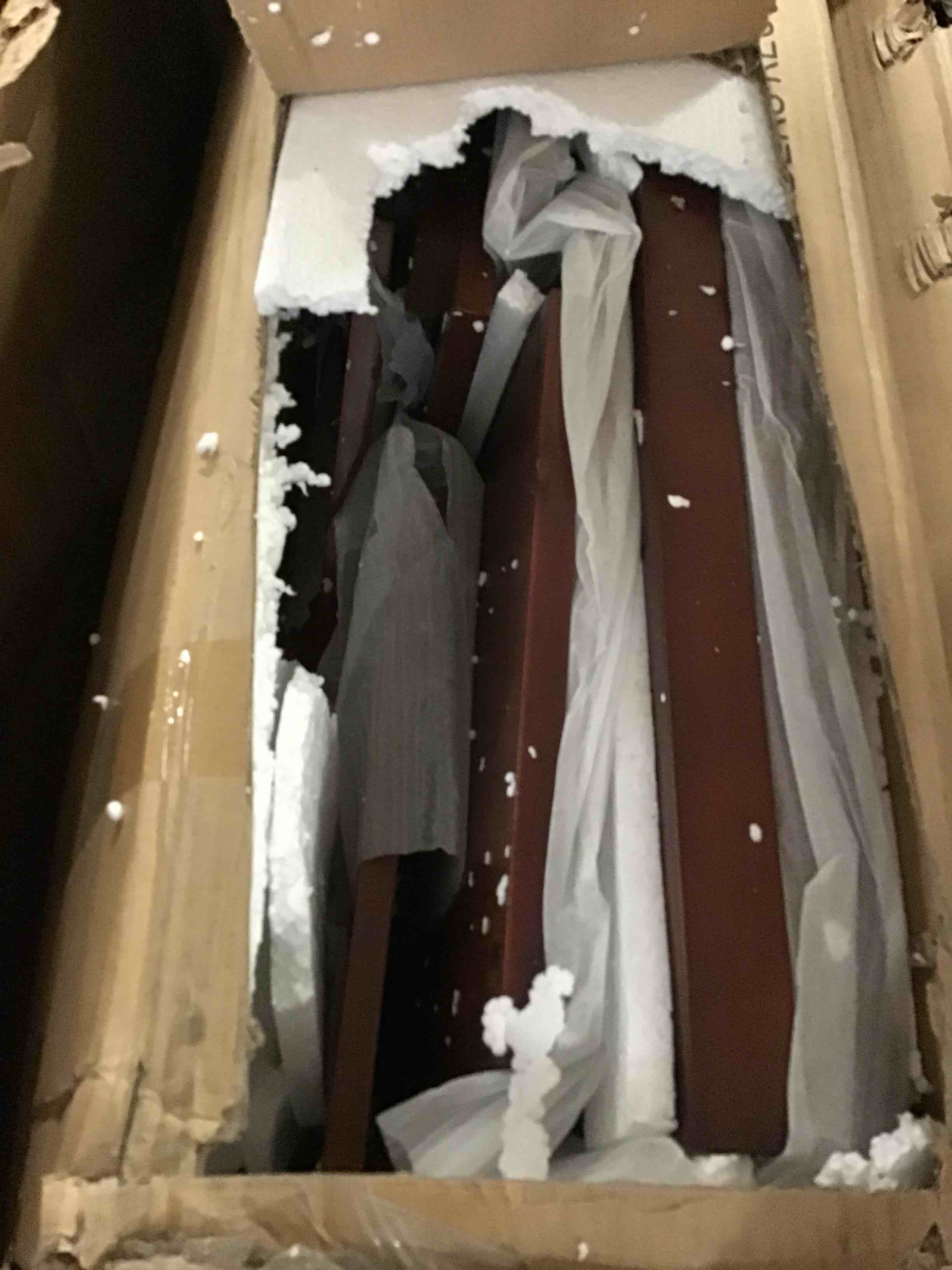 https://s3.amazonaws.com/lotting-images-prod/bidfta/BLU5011618_1694003410379.jpeg