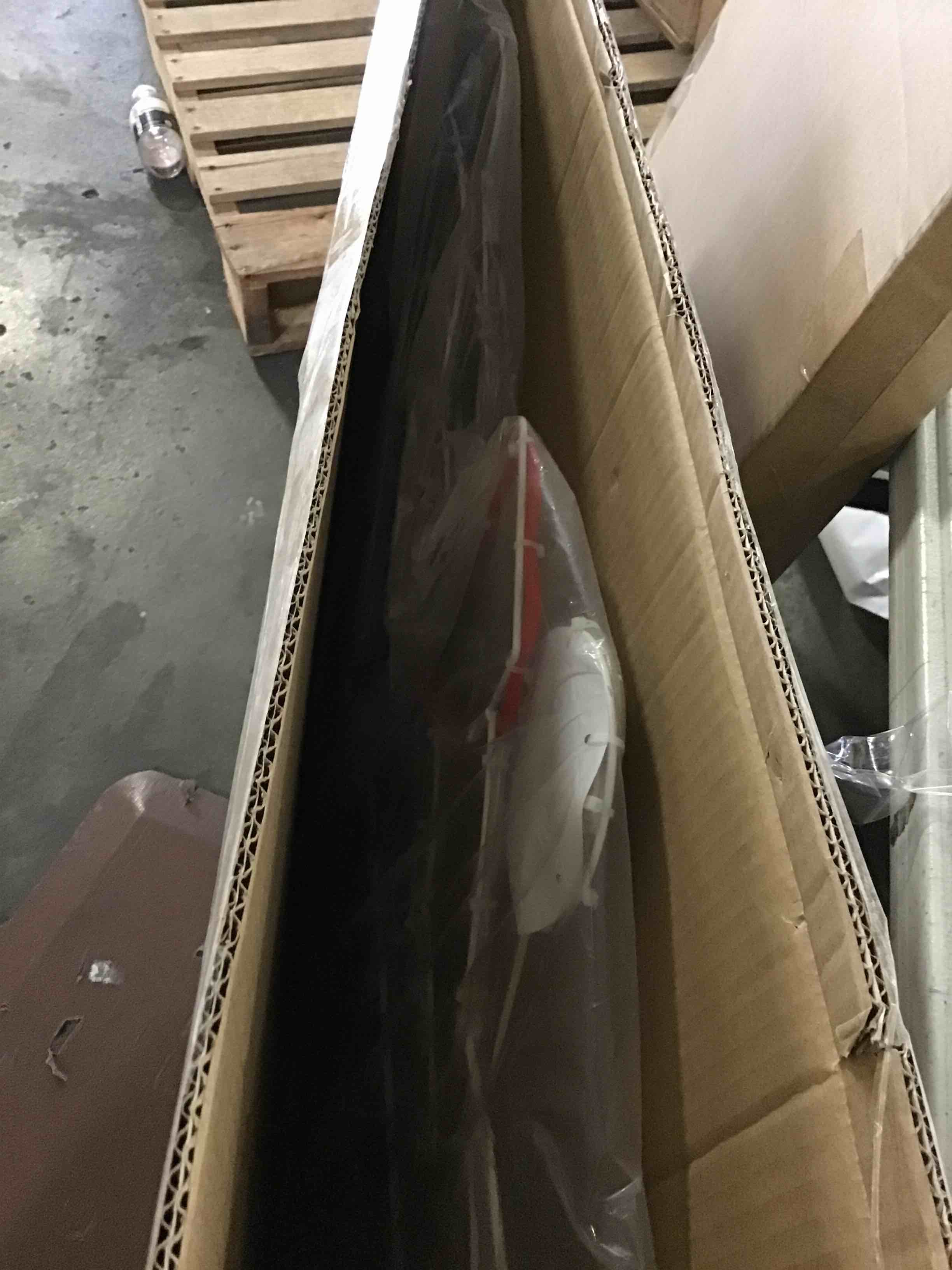 https://s3.amazonaws.com/lotting-images-prod/bidfta/BLU5011639_1694010176899.jpeg