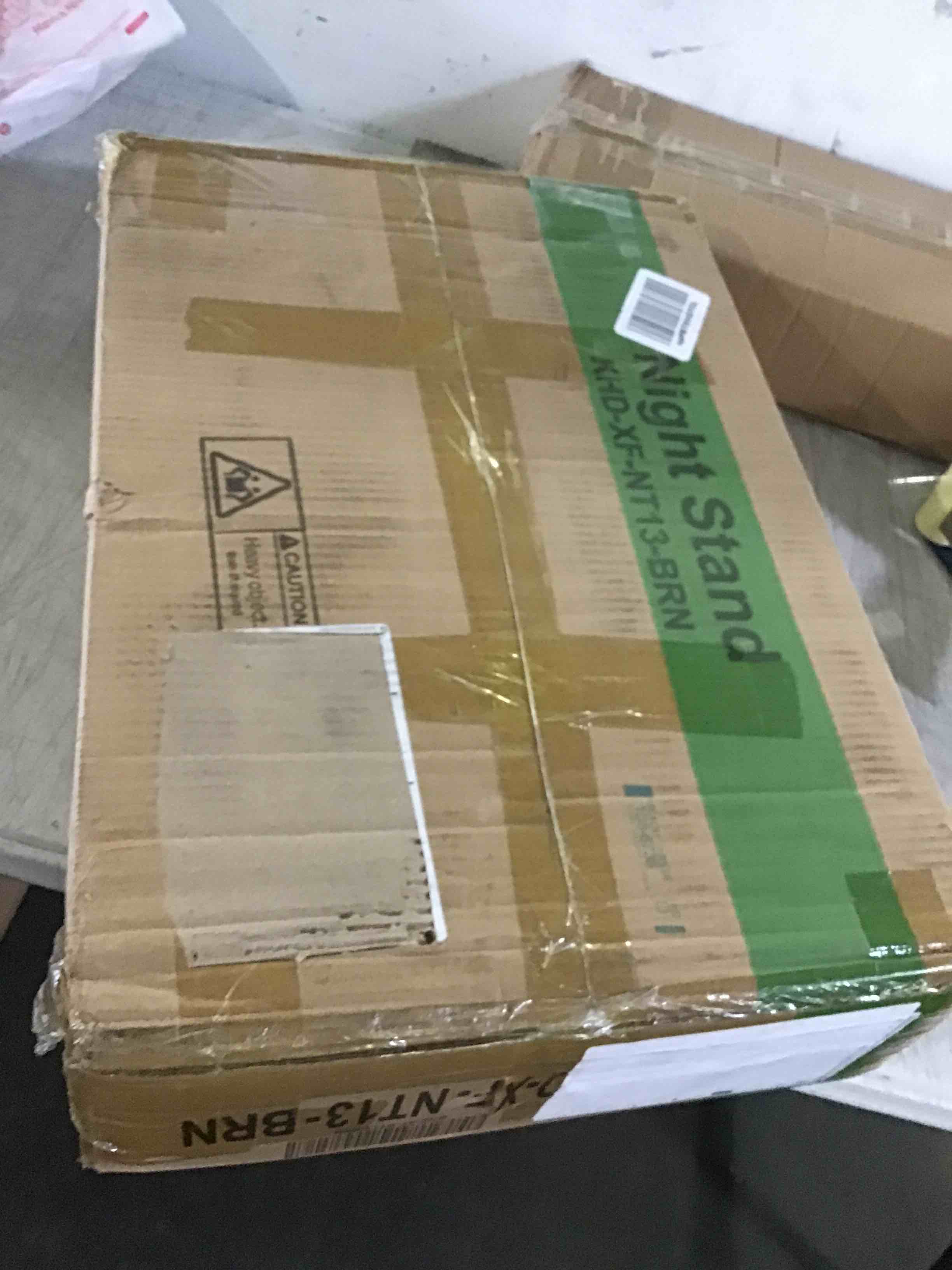 https://s3.amazonaws.com/lotting-images-prod/bidfta/BLU5011702_1694022982769.jpeg
