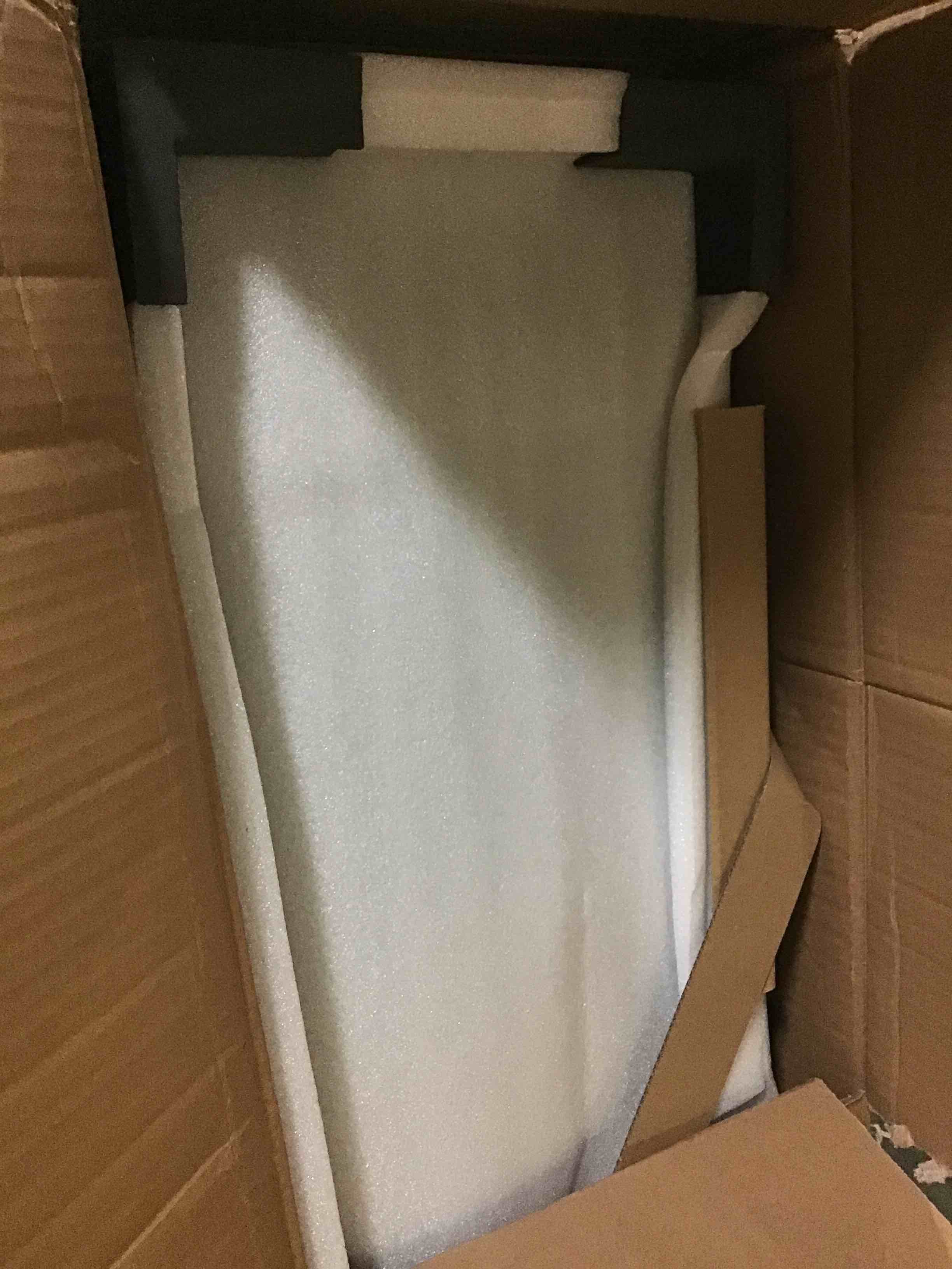 https://s3.amazonaws.com/lotting-images-prod/bidfta/BLU5011857_1694100829643.jpeg