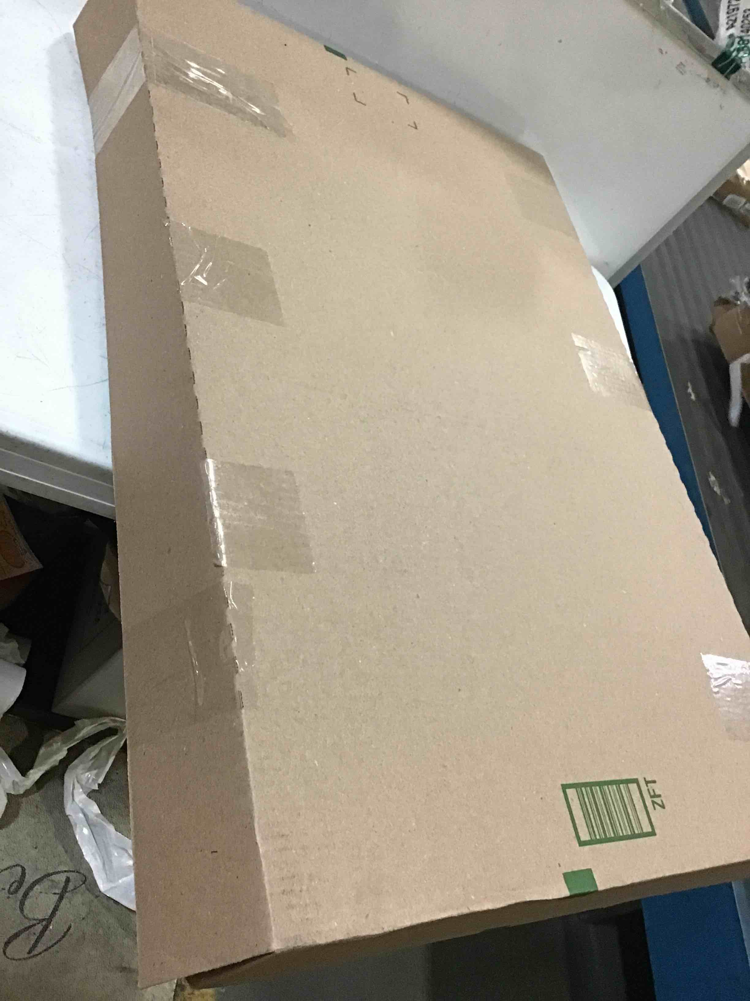 https://s3.amazonaws.com/lotting-images-prod/bidfta/BLU5011878_1694104306297.jpeg